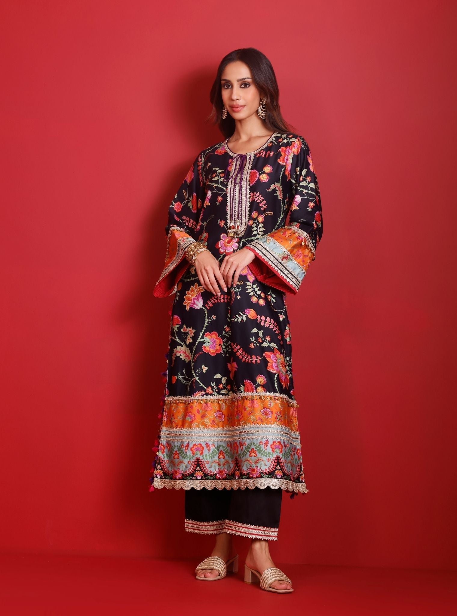 Nisi Pima Satin Printed Black Kurta Set