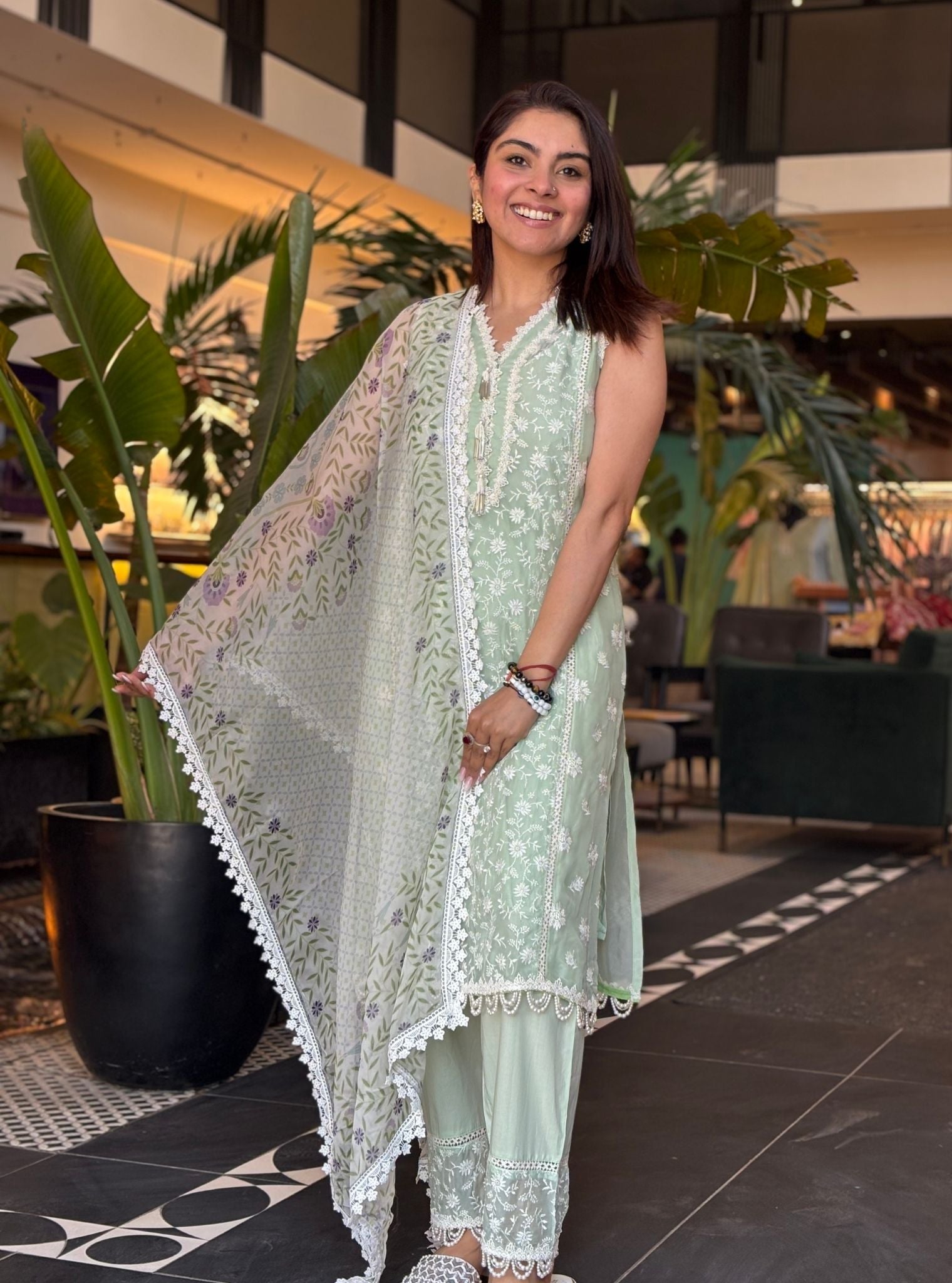 Cassandra Organza Green Kurta Set