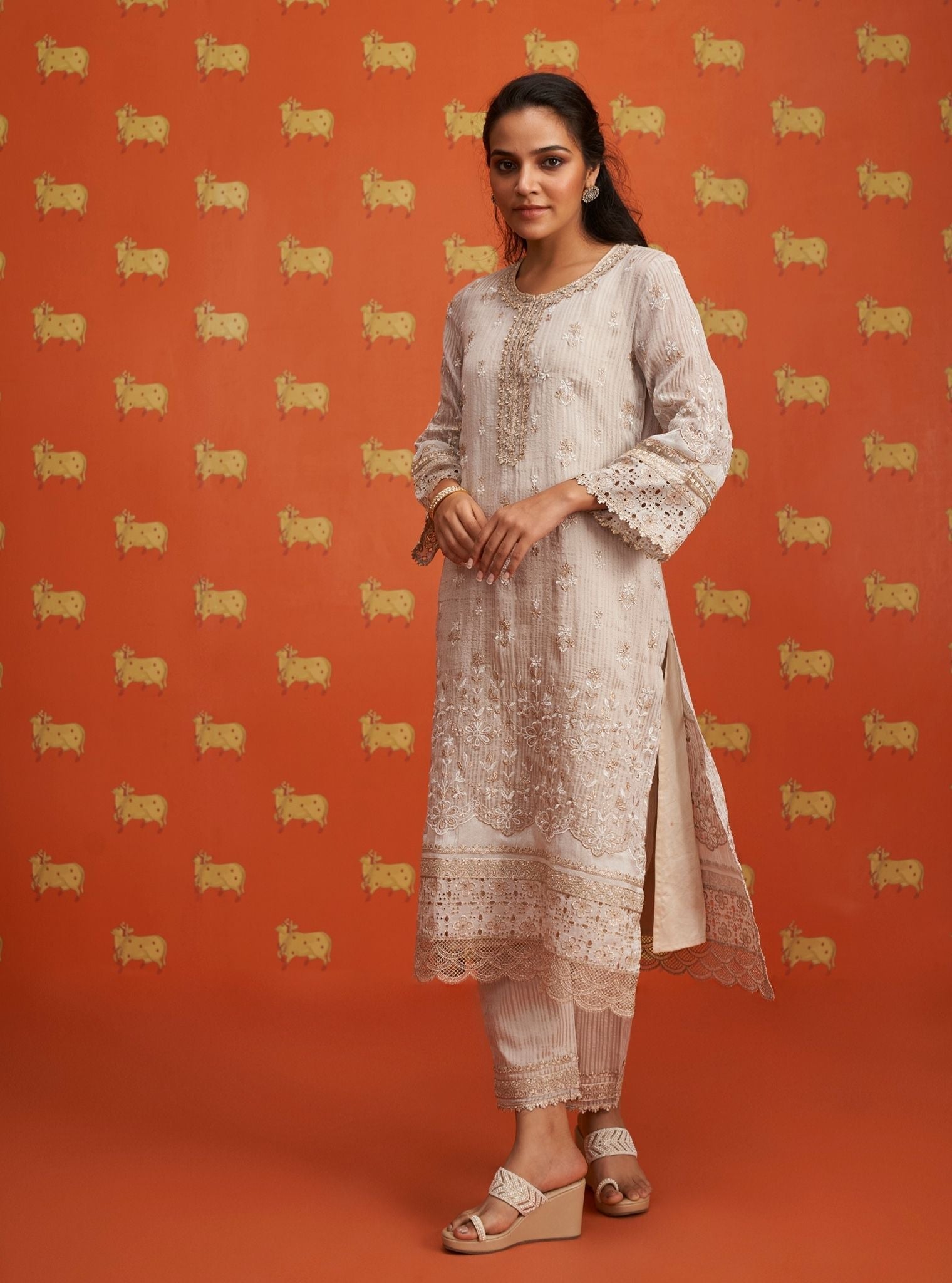 Idaya Banarsi Off White Kurta Set