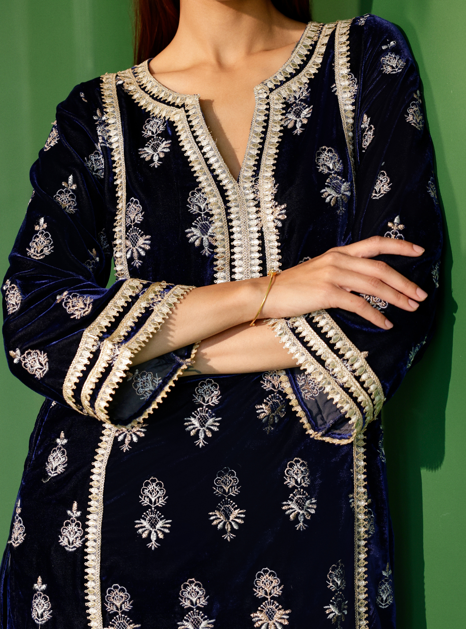 Kumani Velvet Navy Kurta Set