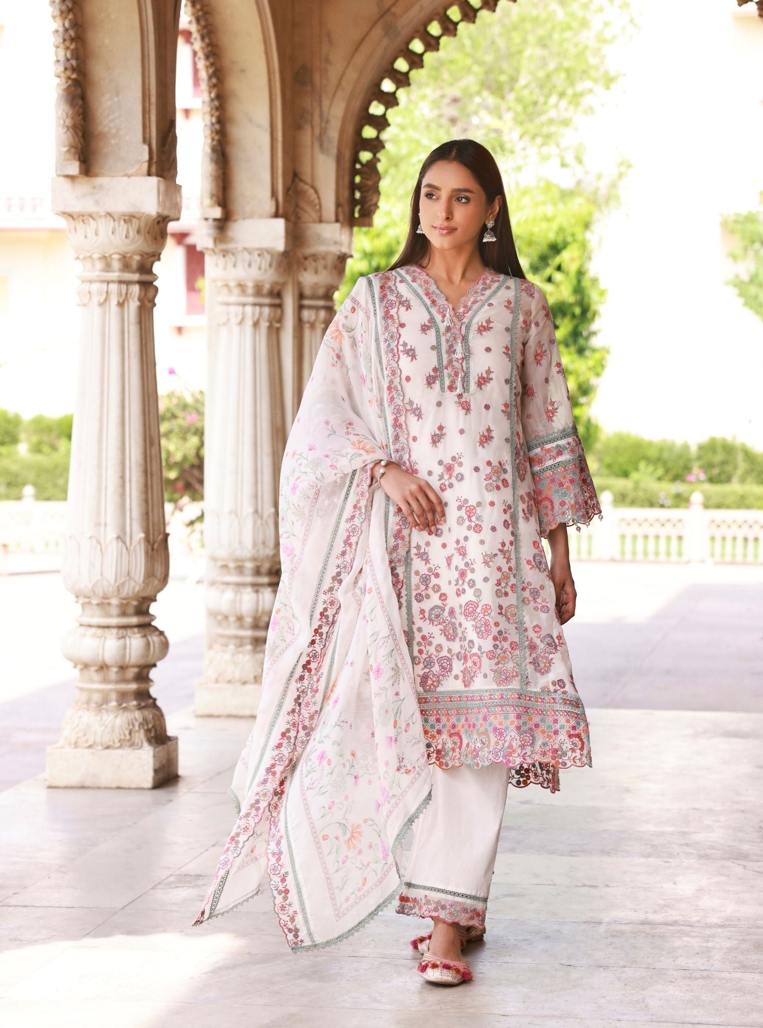Oryani Organza Off-White Kurta Set