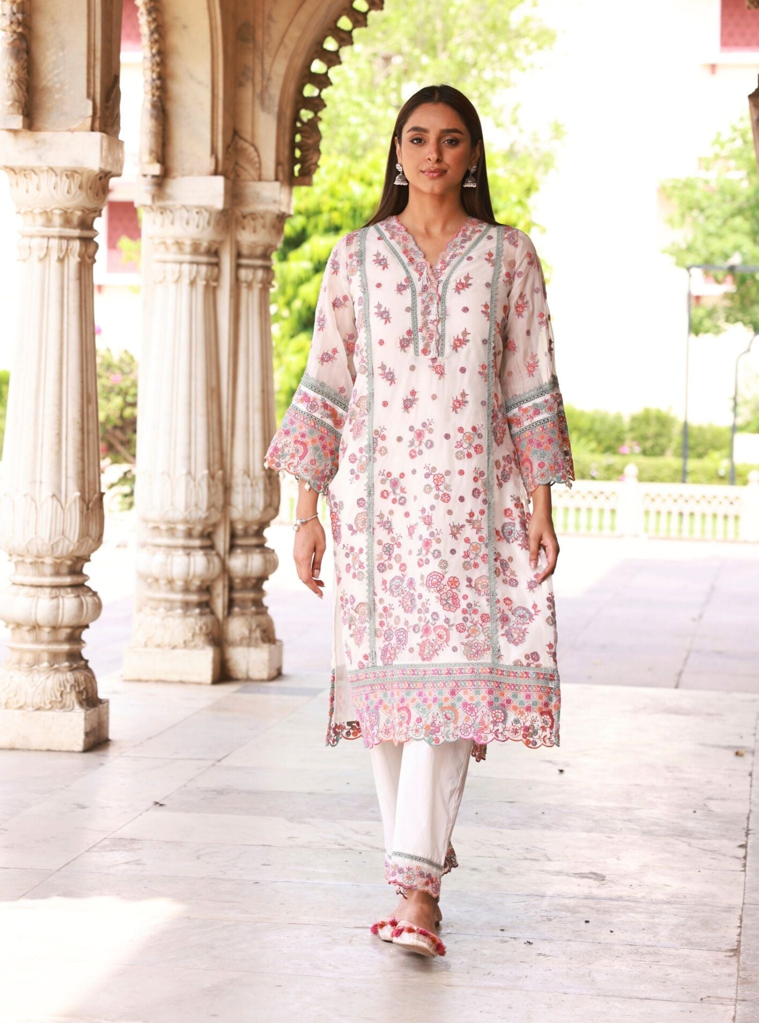Oryani Organza Off-White Kurta Set