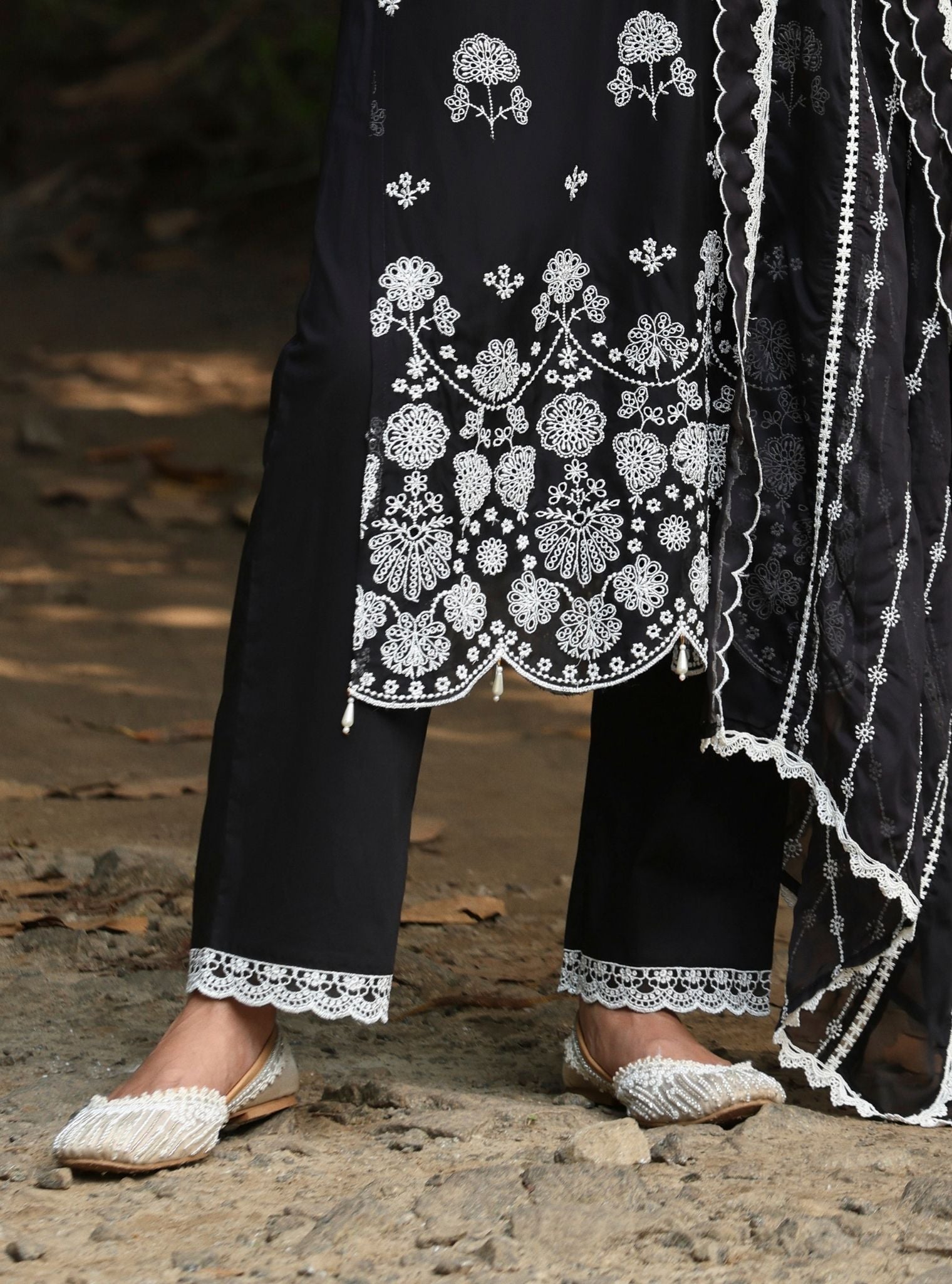 Kiyan Organza Black Kurta Set