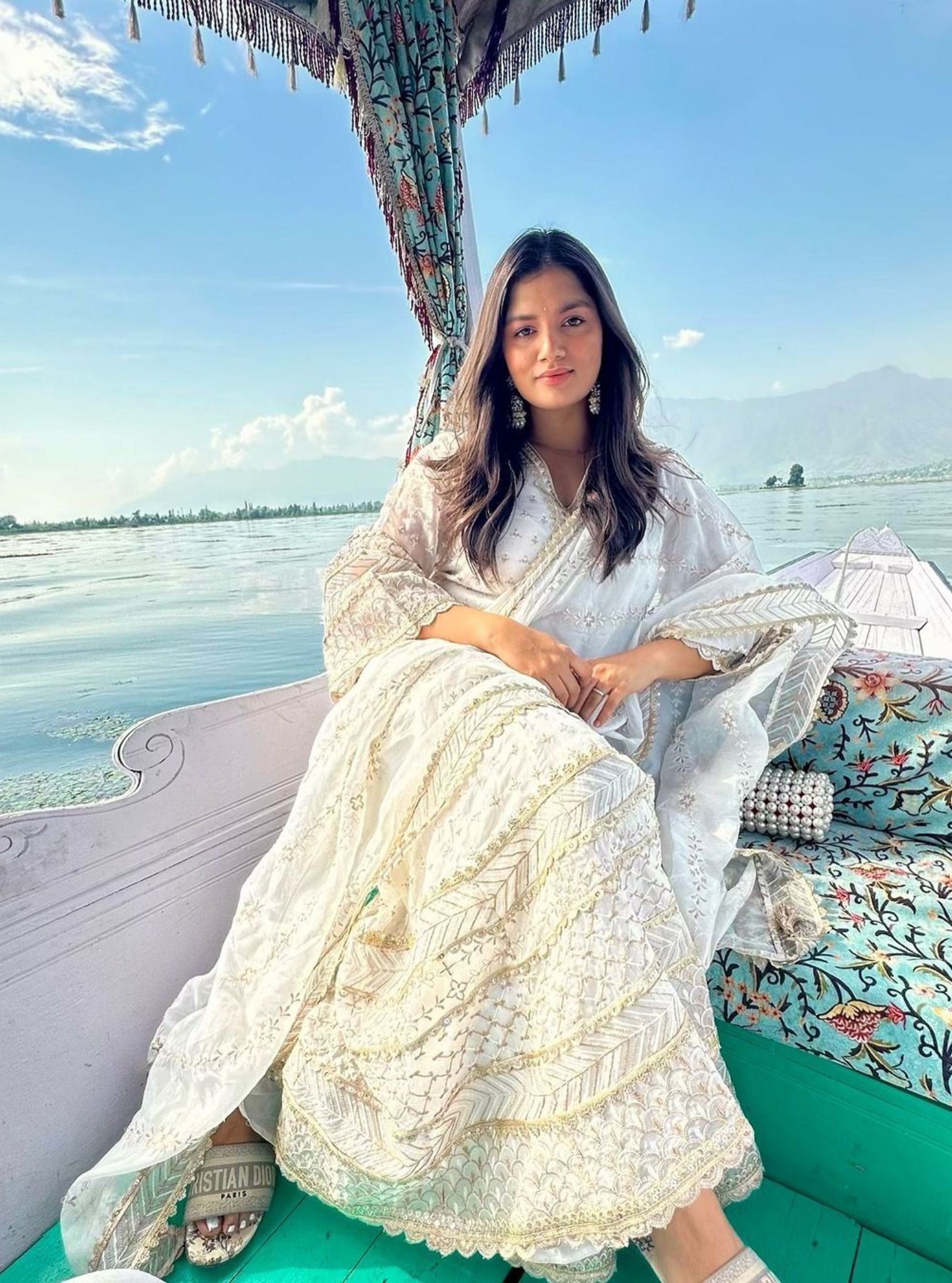 Mulmul Organza Sangli Off White Kurta with Sleeve With Mulmul Organza Sangli Off White Sharara