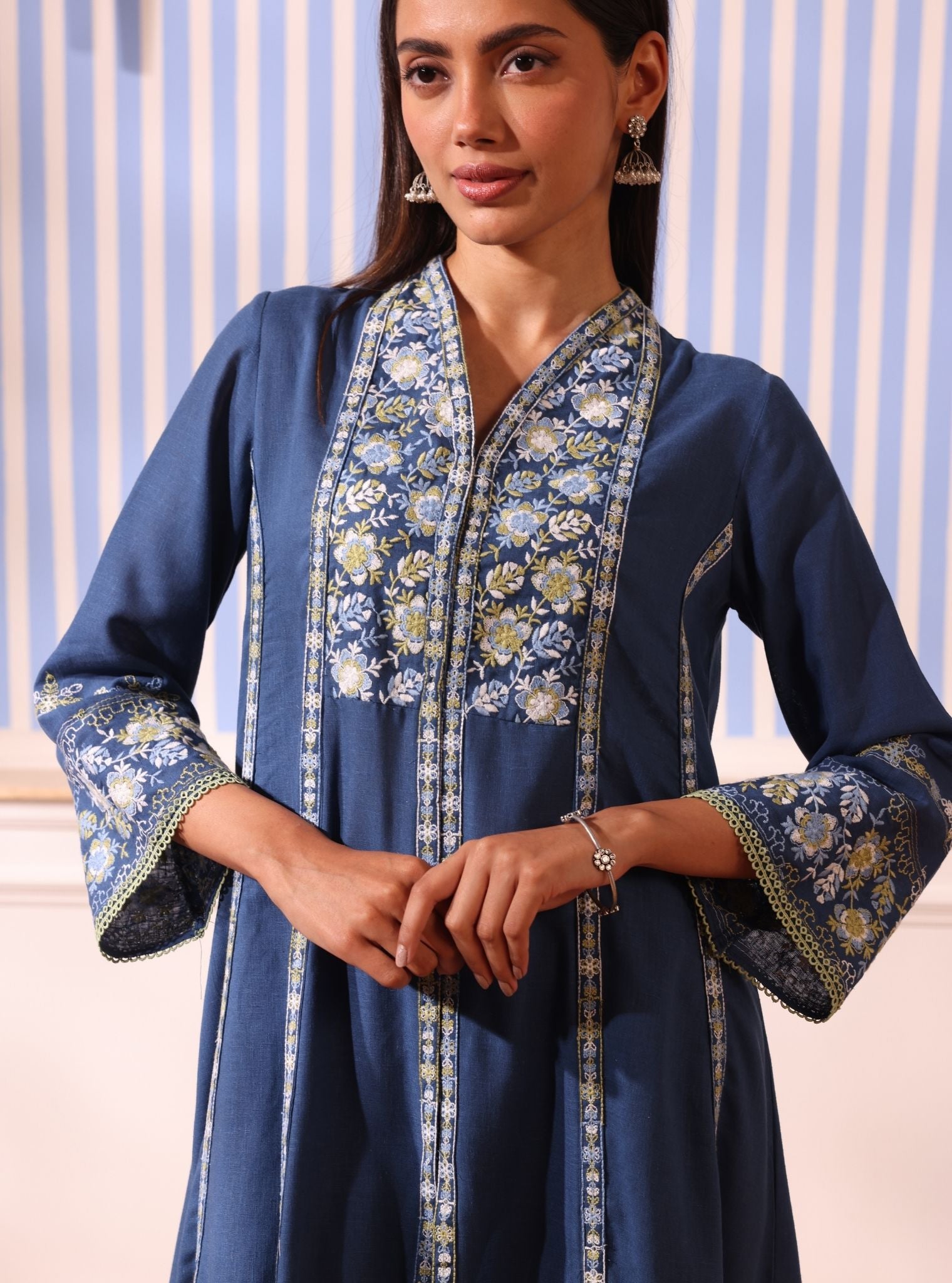 Siti Linen Navy Kurta Set