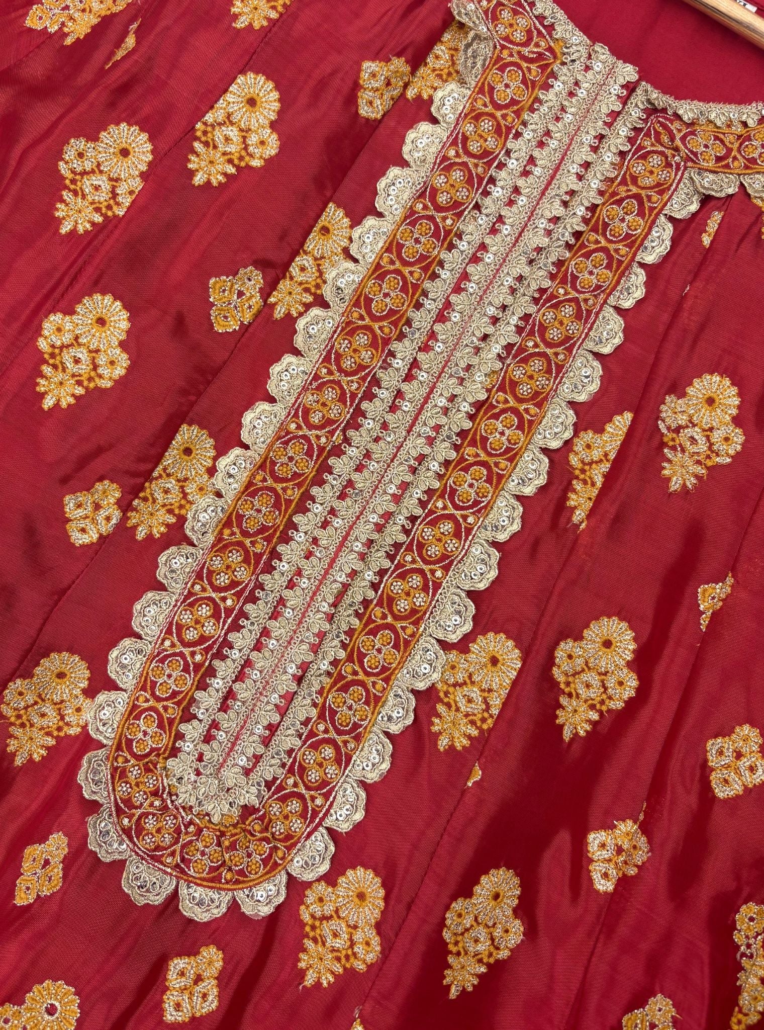 Tarana Viscose Glass Organza Luxe Red Kurta Set