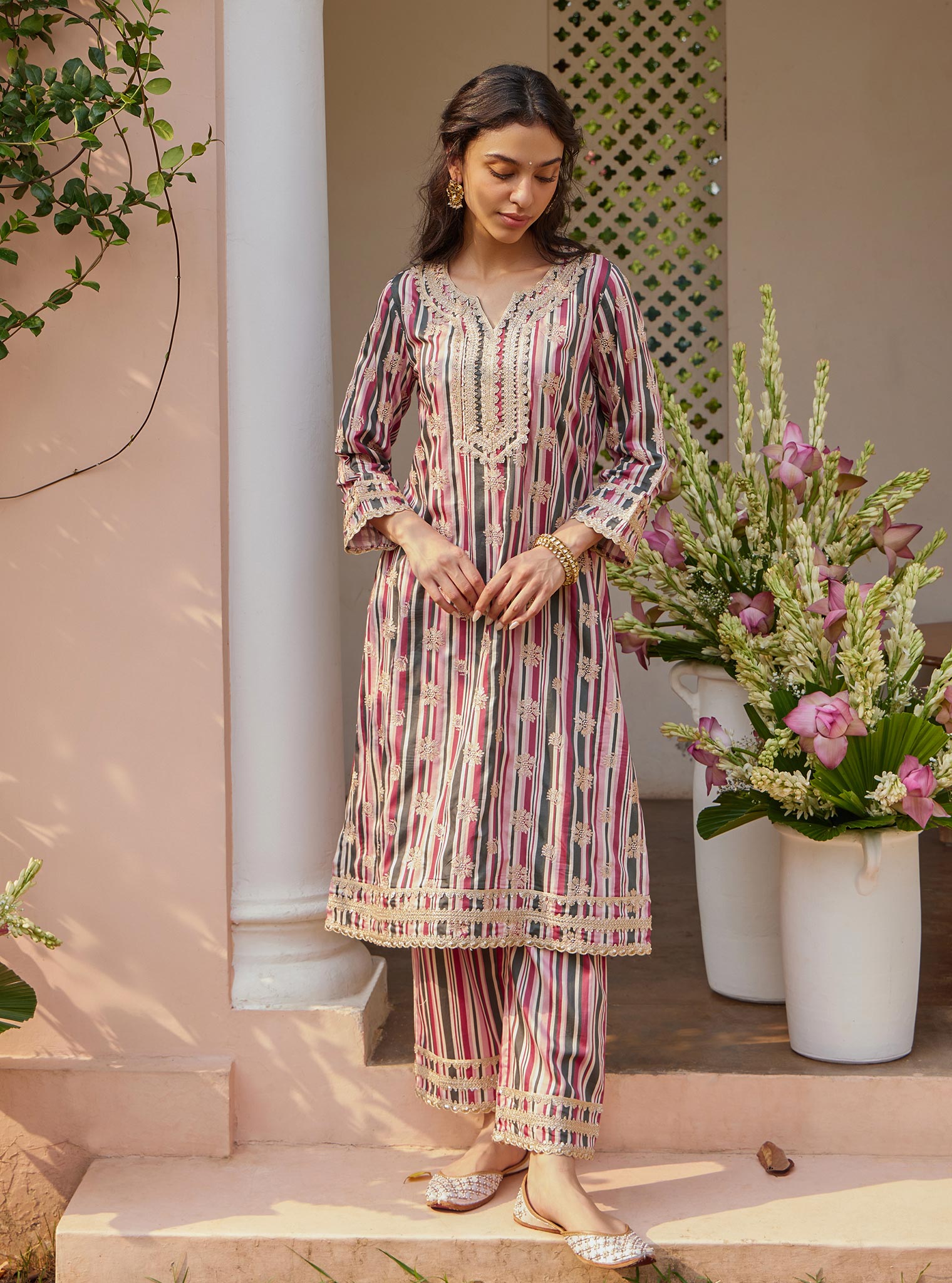 Mulmul Pima Avasa Pink Kurta with Mulmul Pima Avasa Pink Pant