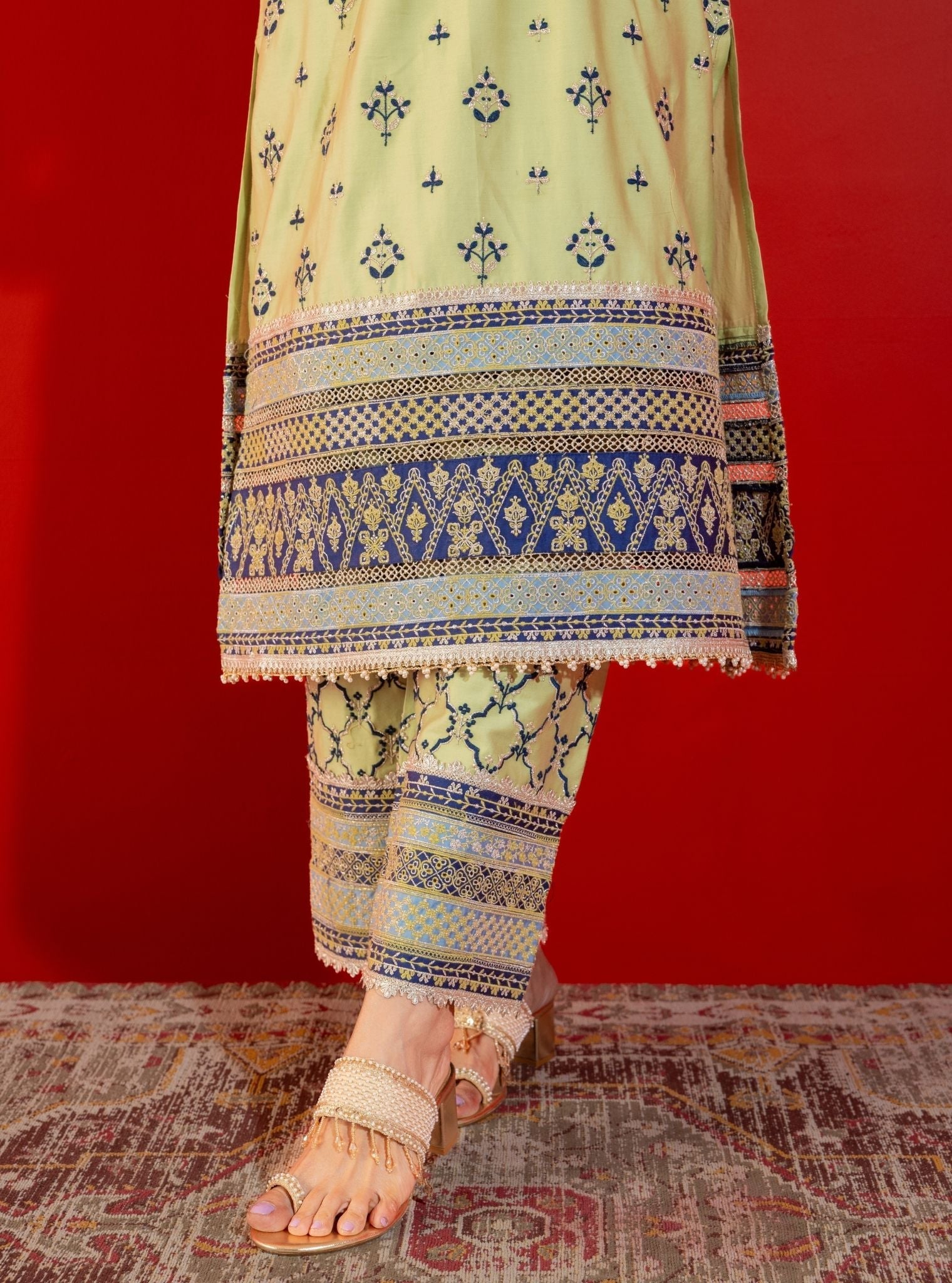Mulmul Pima Satin Shagun Green Kurta With Mulmul Pima Satin Shagun Green Pant