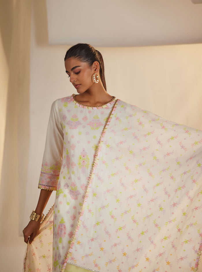 Mulmul Supima Cotton Zahava Off White Kurta