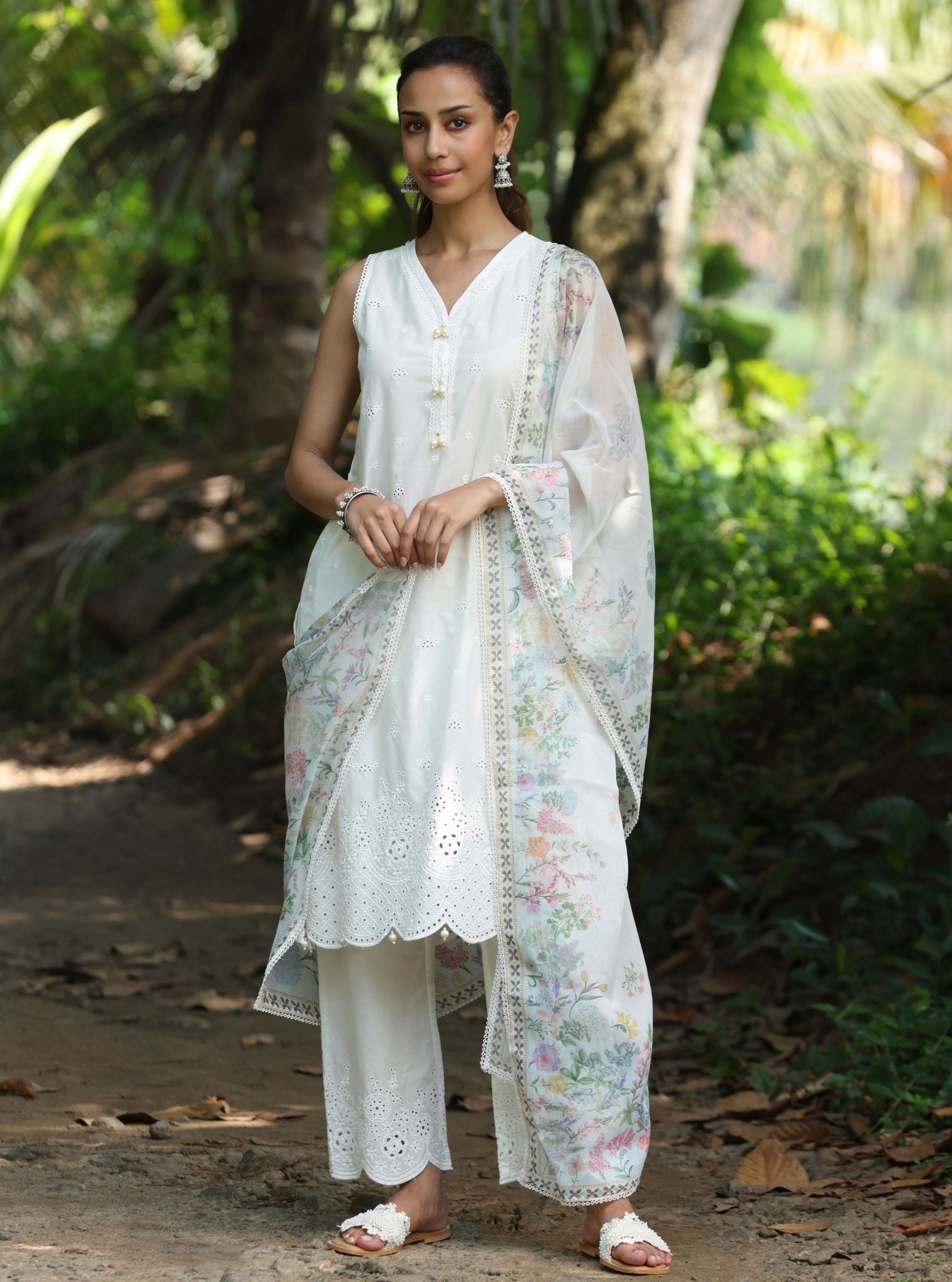 Mulmul Organza Printed Devarya Stark White Dupatta