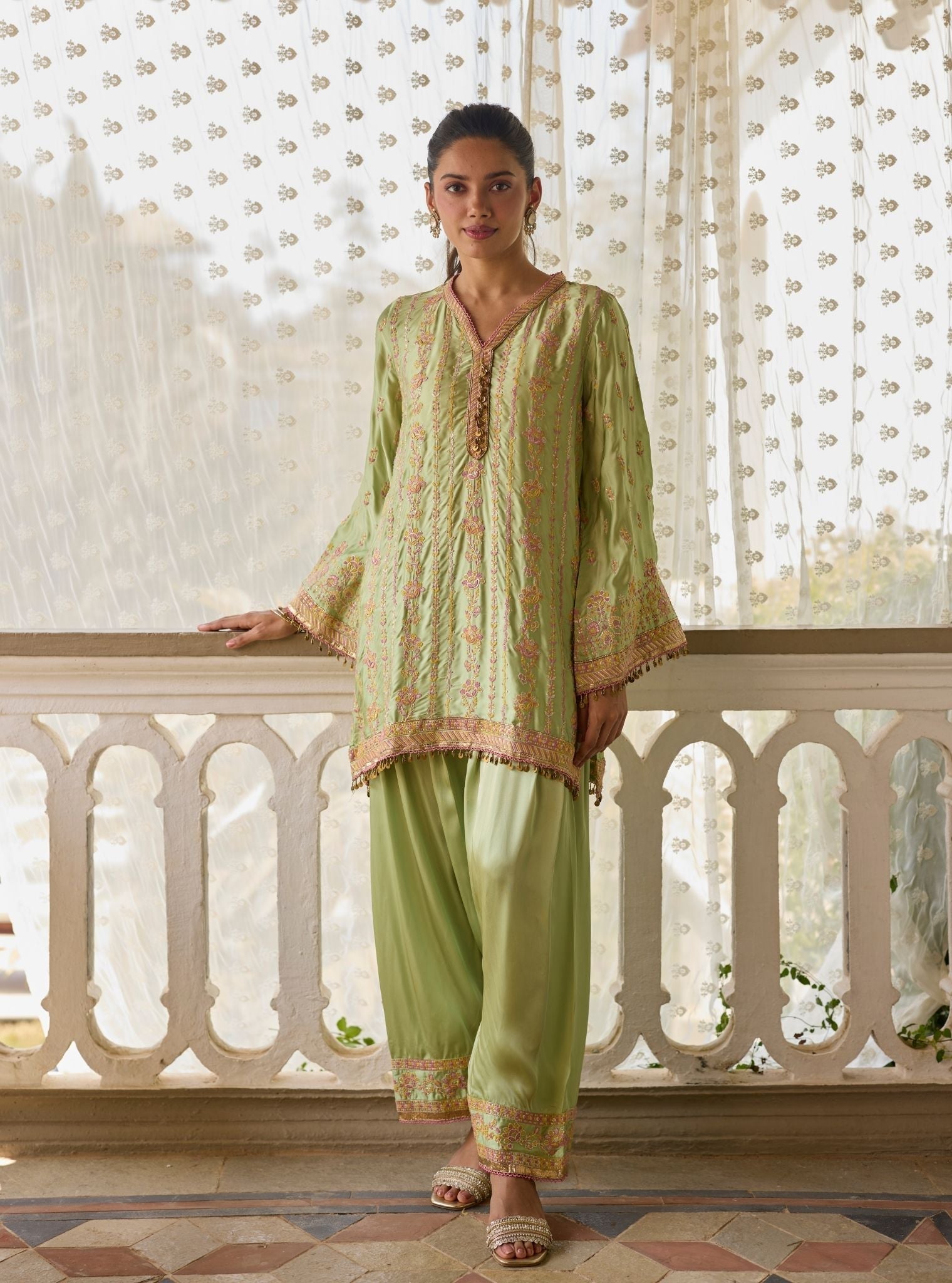 Pralika Bemberg Satin Green Kurta Set