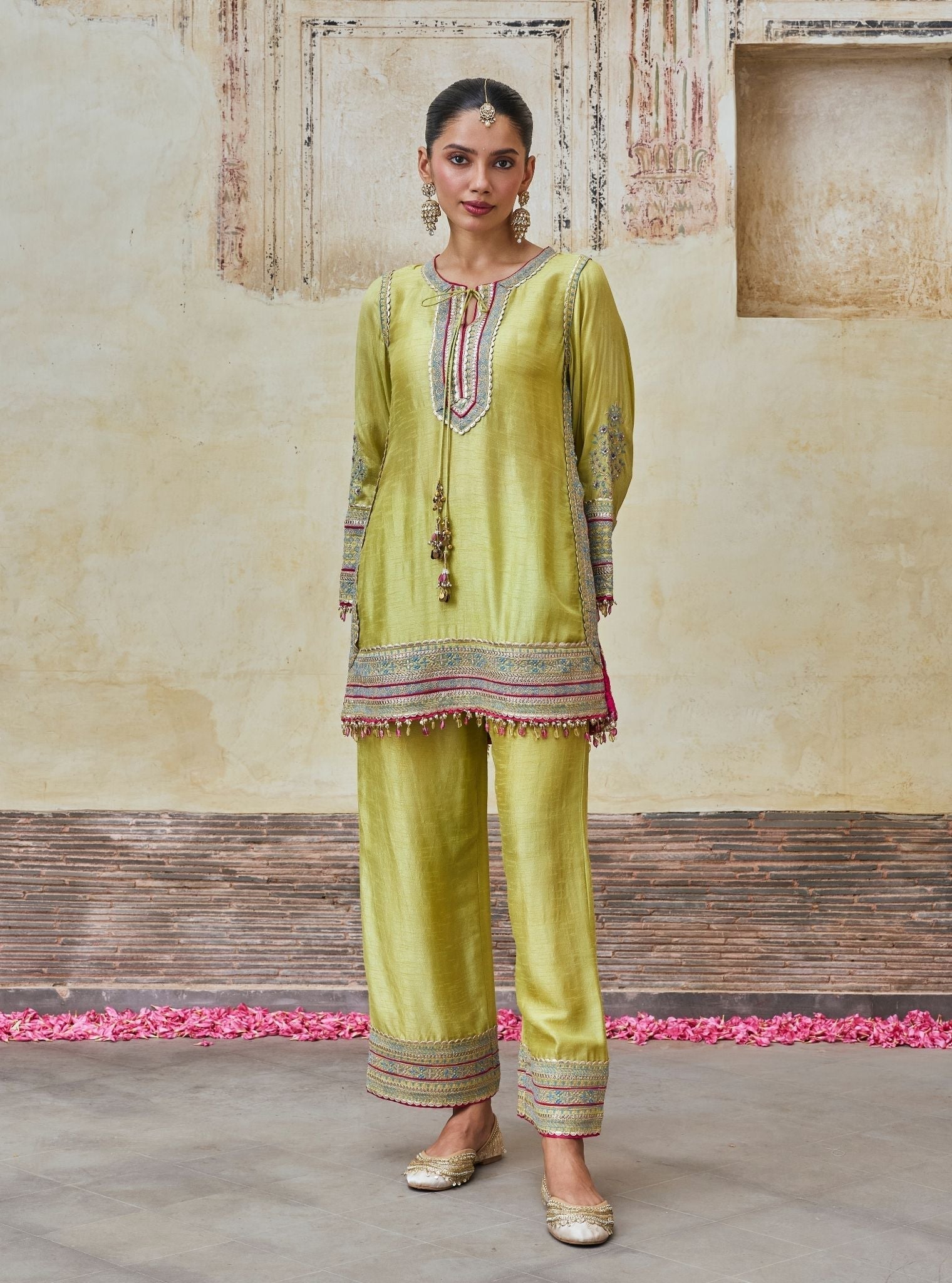 Rimya Bemberg Raw Silk Lime Kurta Set