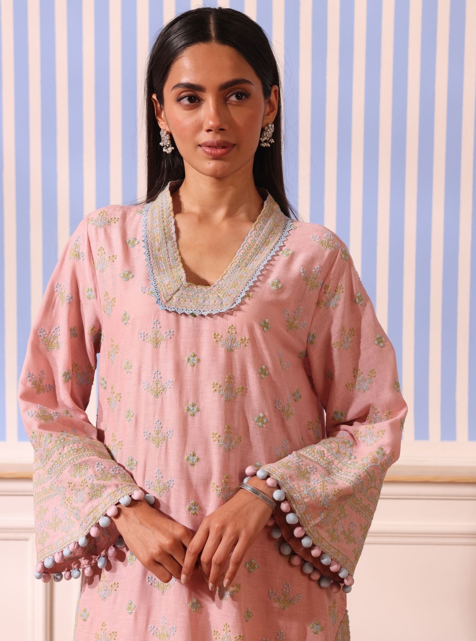 Mulmul Linen Shileh Pink Kurta With Mulmul Linen Shileh Pink Pant