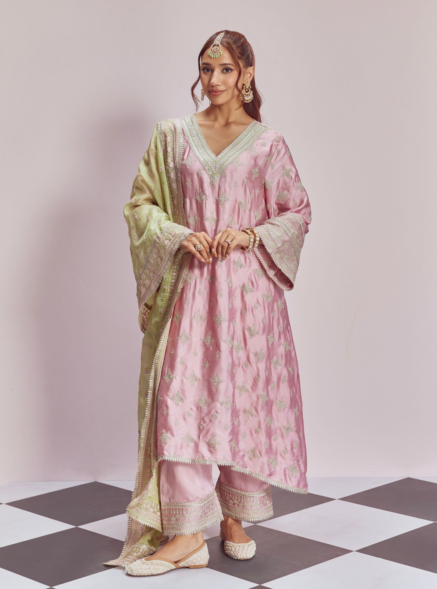 Mulmul Cupro Satin Anni Onion Pink Kurta With Mulmul Cupro Satin Anni Onion Pink Pant