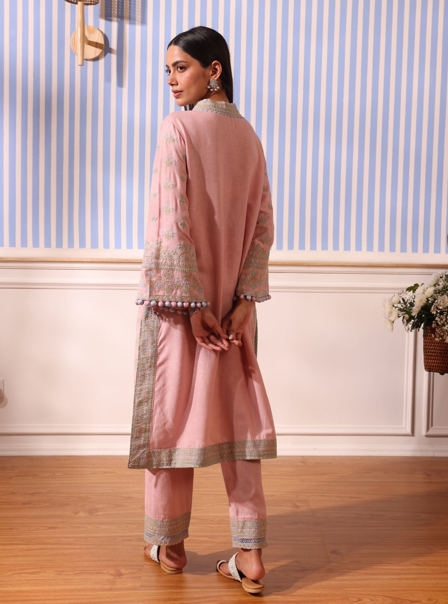 Mulmul Linen Shileh Pink Kurta With Mulmul Linen Shileh Pink Pant