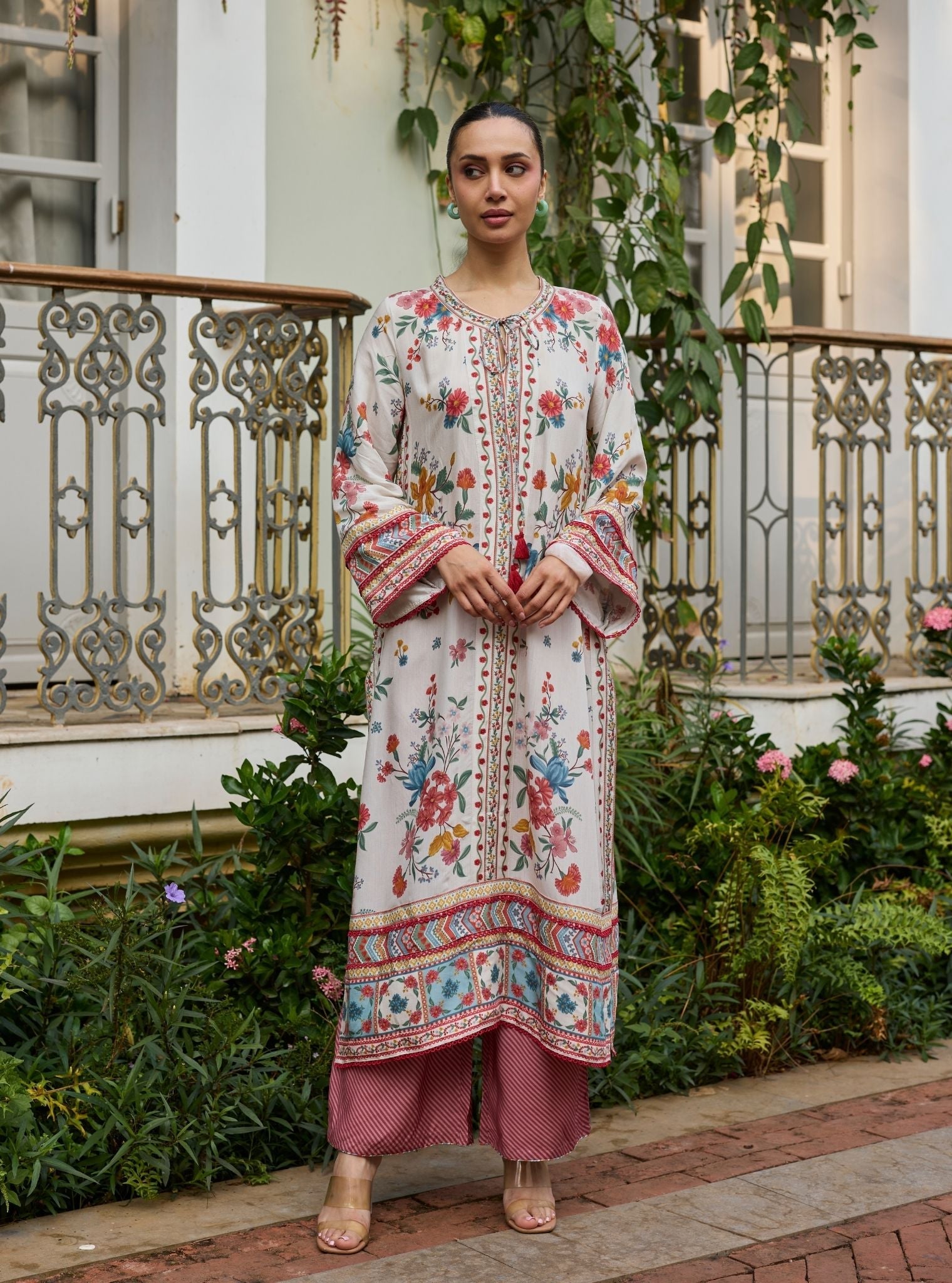 Erohi Lawn Off White Long Kaftan Co-ord Set