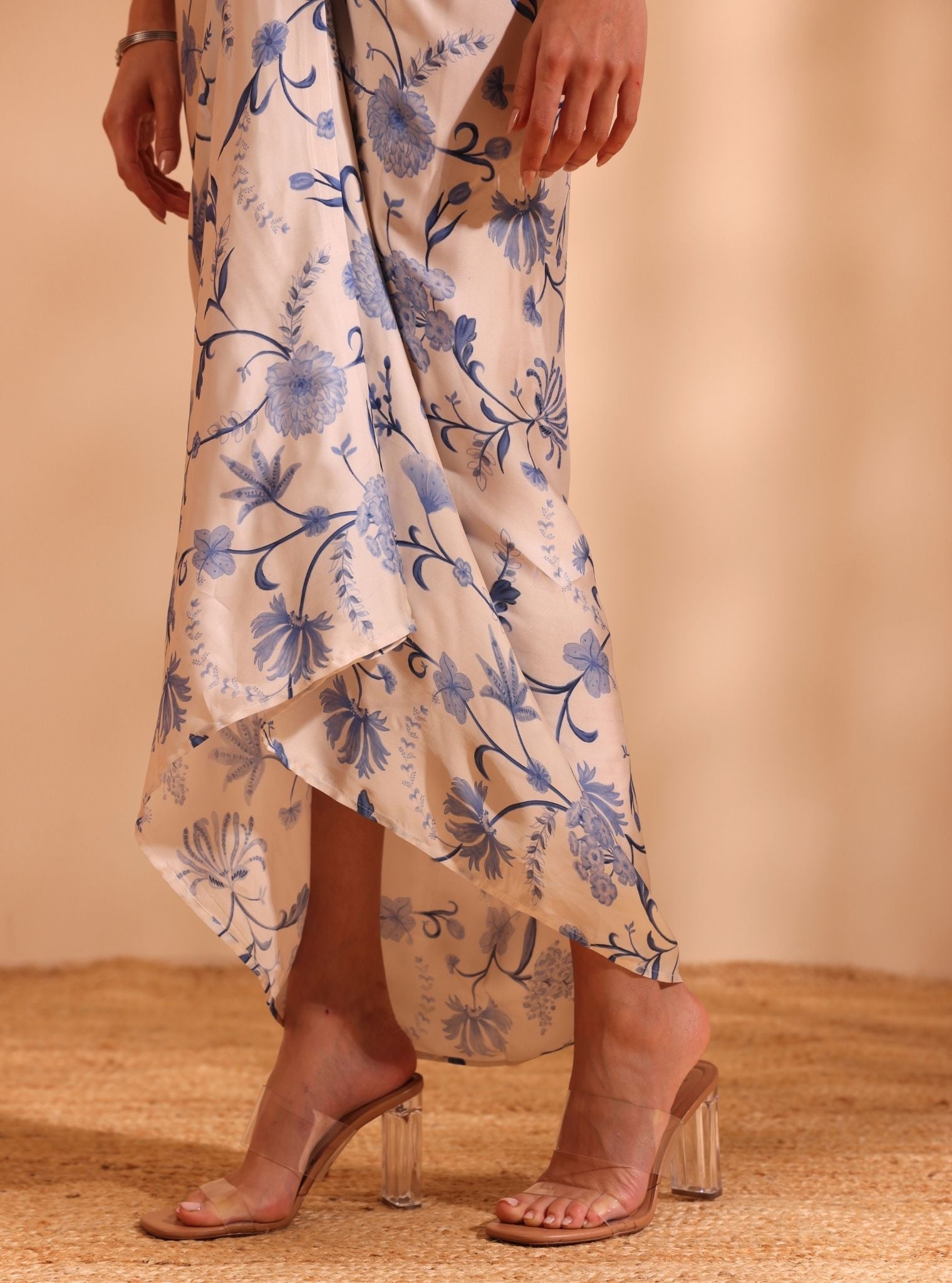 Hasi Cupro Satin Printed Off White Skirt set