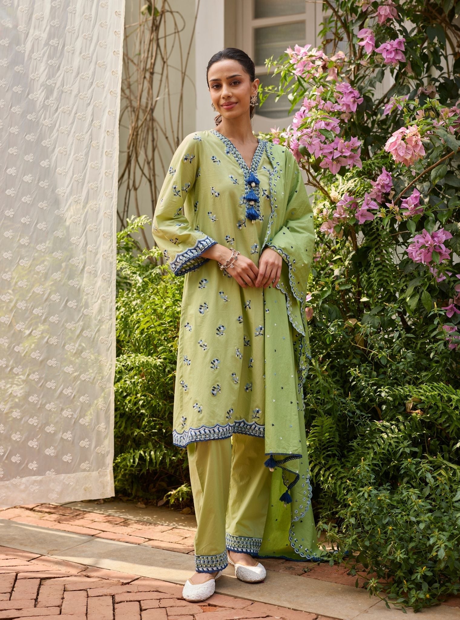Airaani Supima Cotton Green Kurta Set