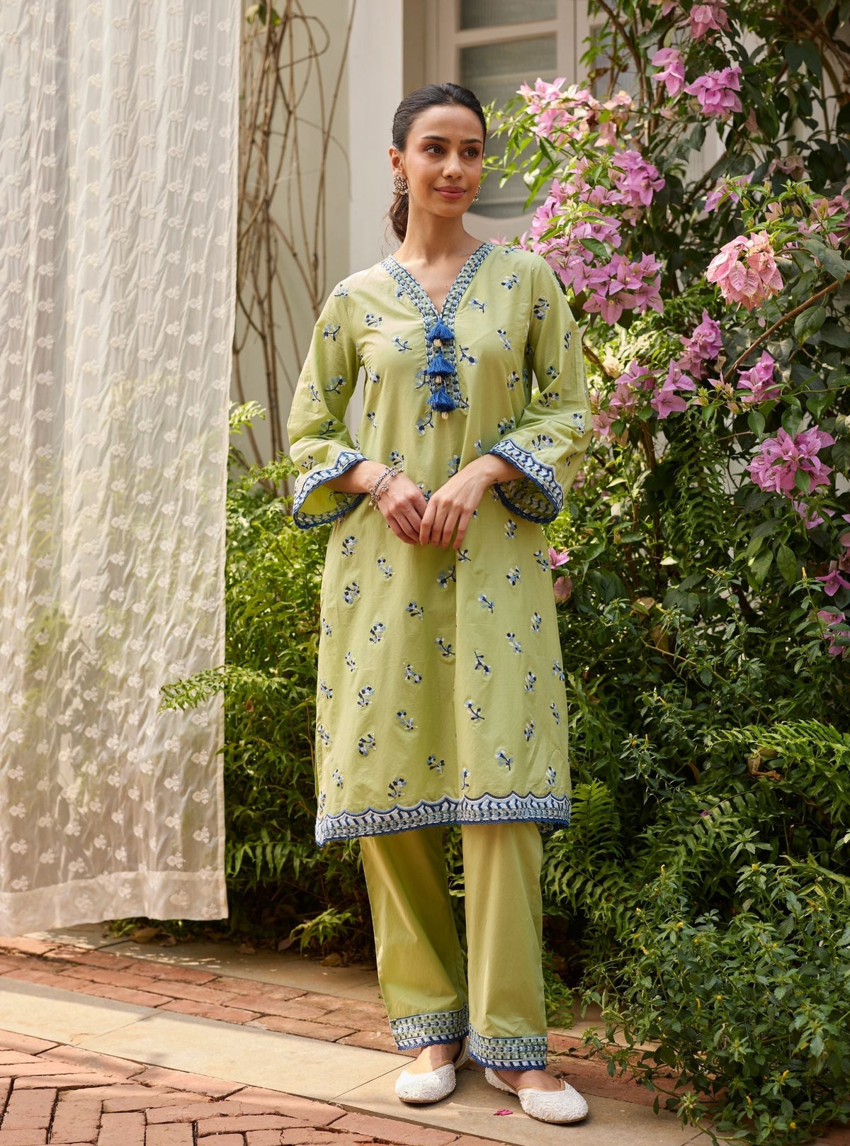 Airaani Supima Cotton Green Kurta Set