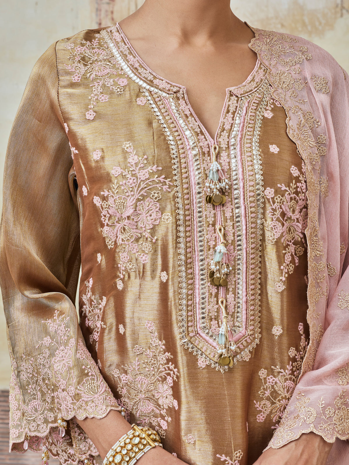 Dariya Bemberg Giraffe Brown Kurta Set