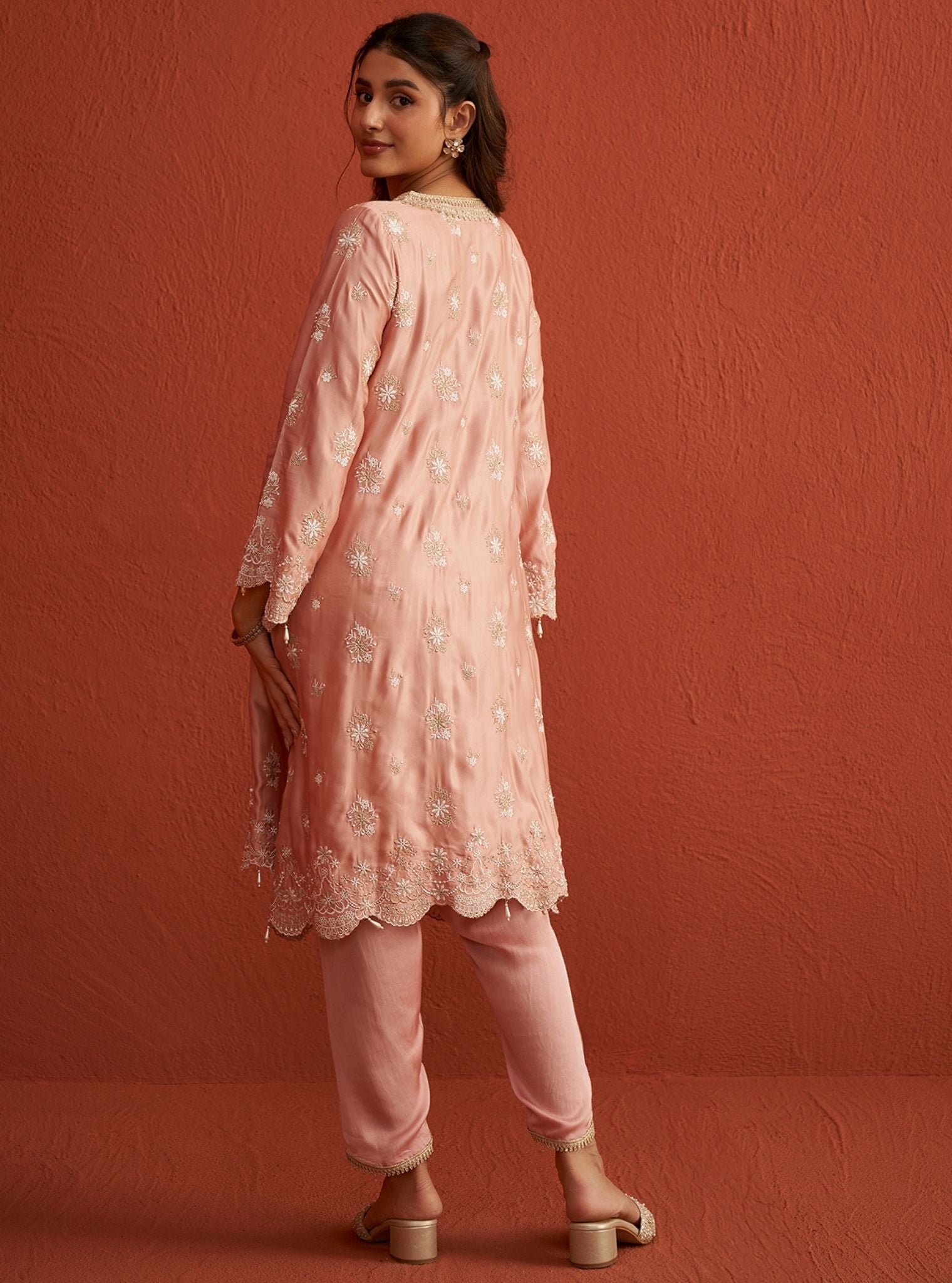 Kangna Bemberg Satin Pink Kurta Set