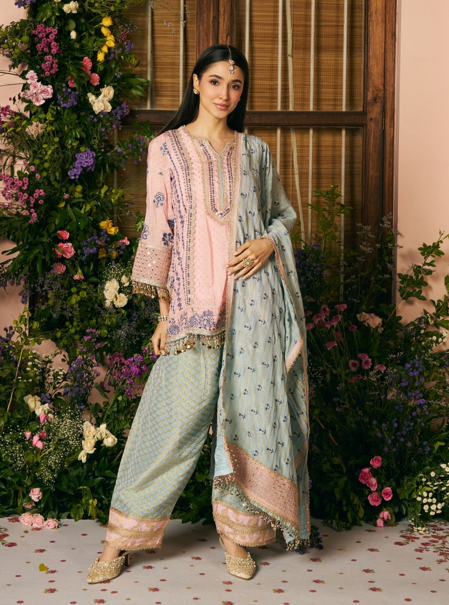 Panchi Banarsi Pink Kurta Set