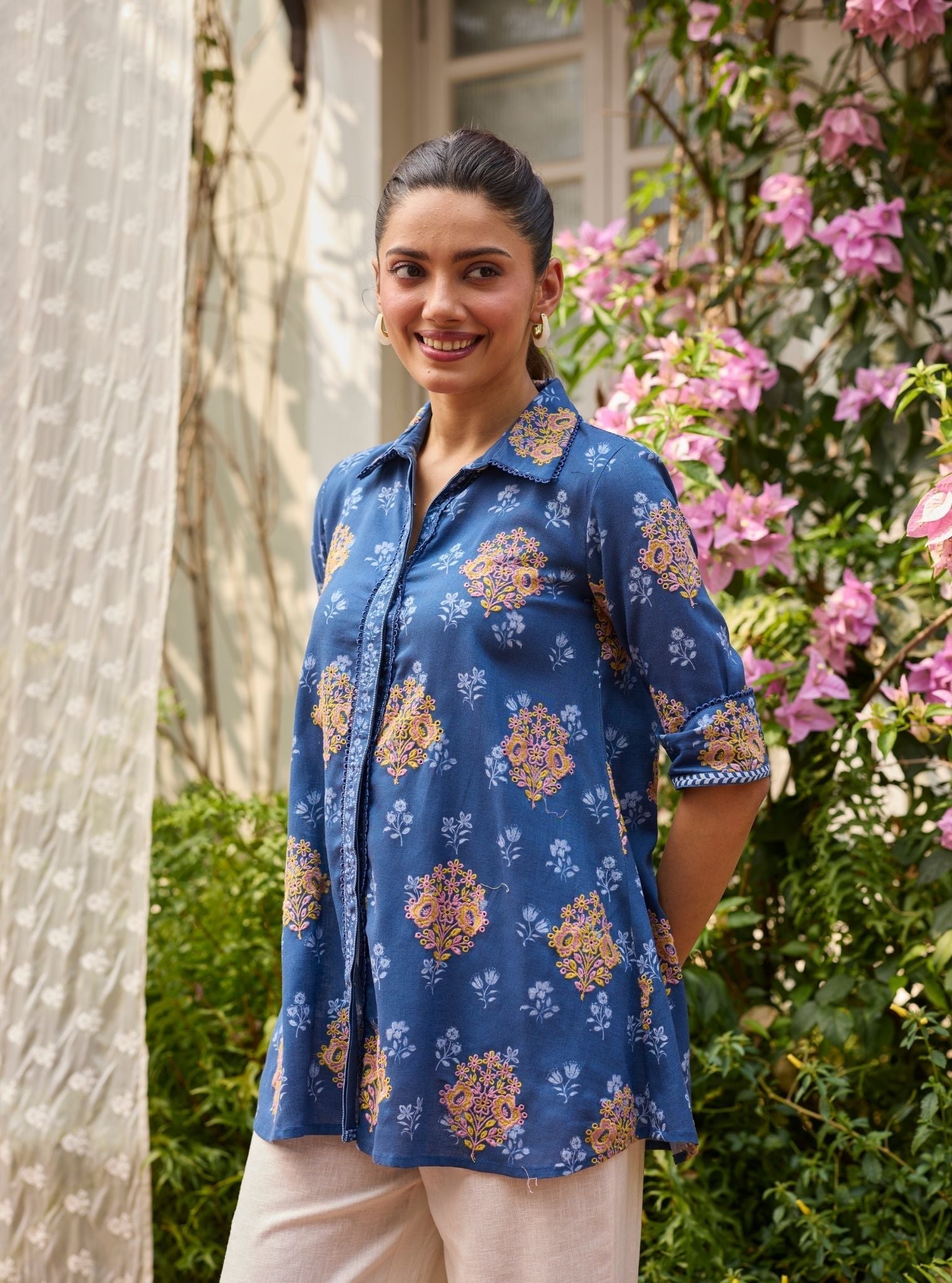 Eera Linen Printed Navy Shirt