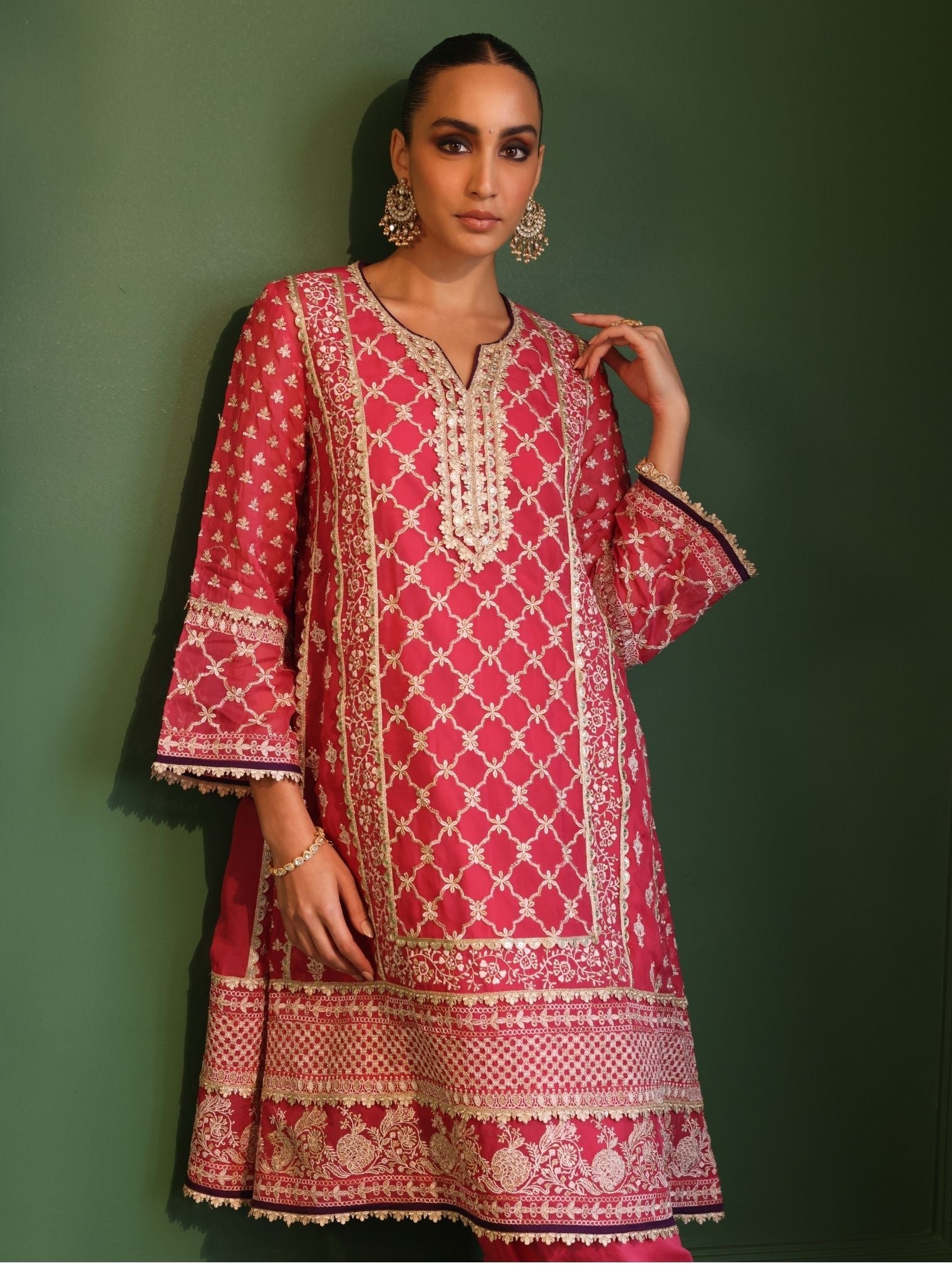 Suhana Organza Fuschia Kurta Set