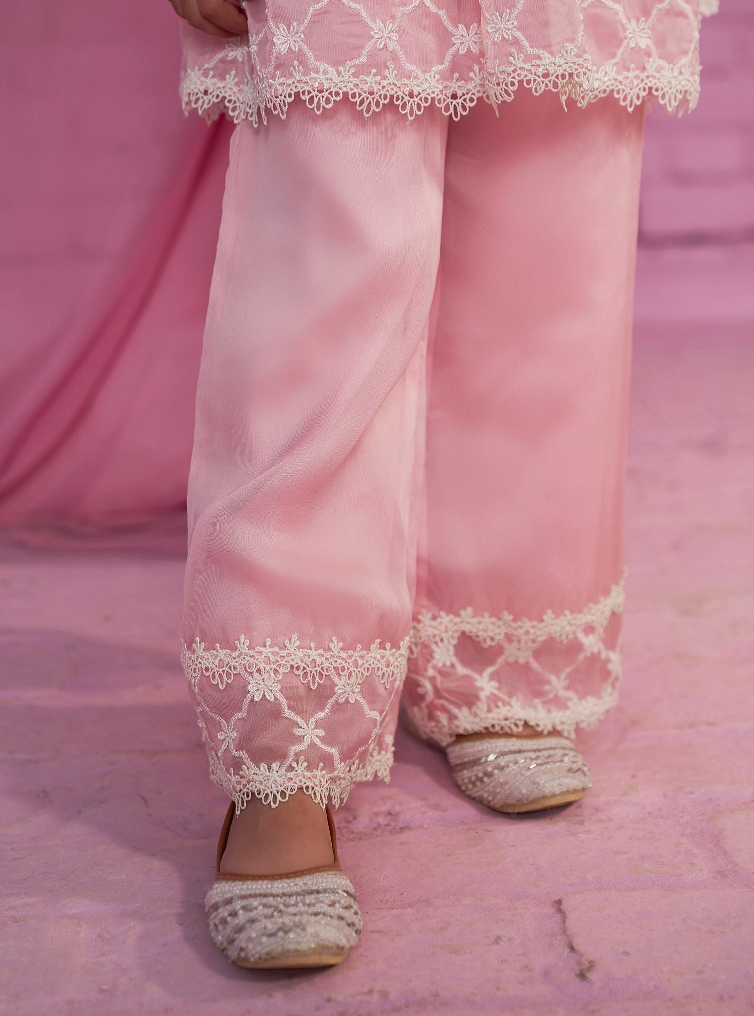 Mulmul Organza Melati Pink Kurta With Mulmul Organza Melati Pink Pant