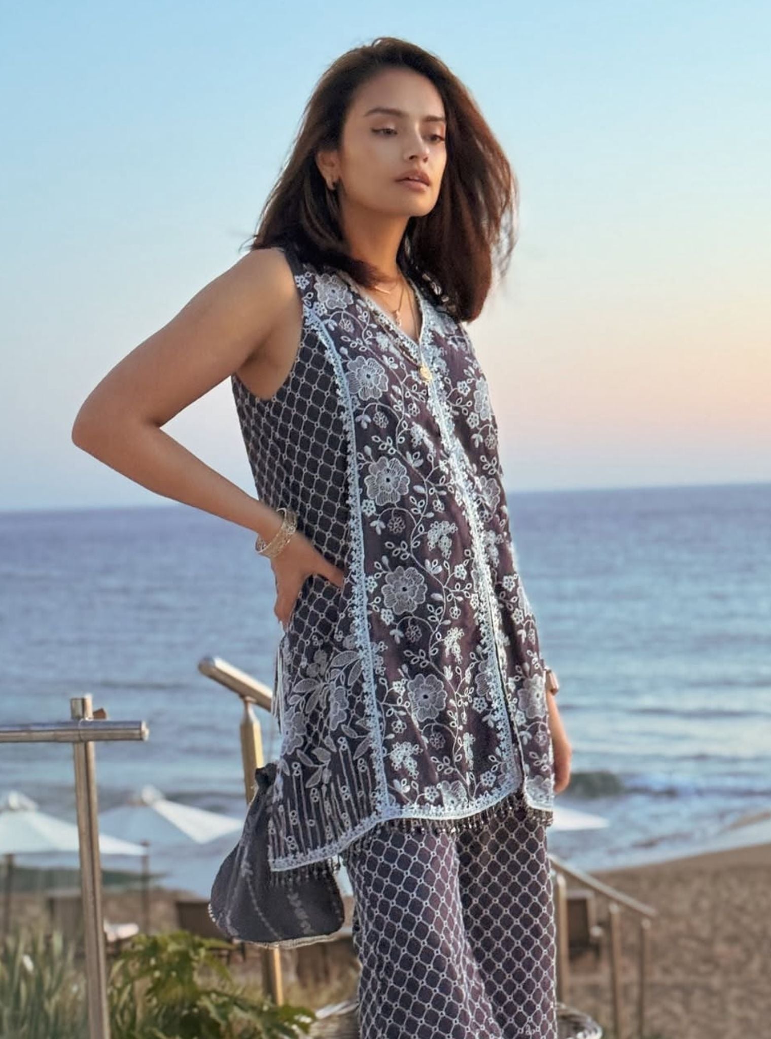 Mulmul Organza Nithara Navy Top With Mulmul Organza Nithara Navy Pant