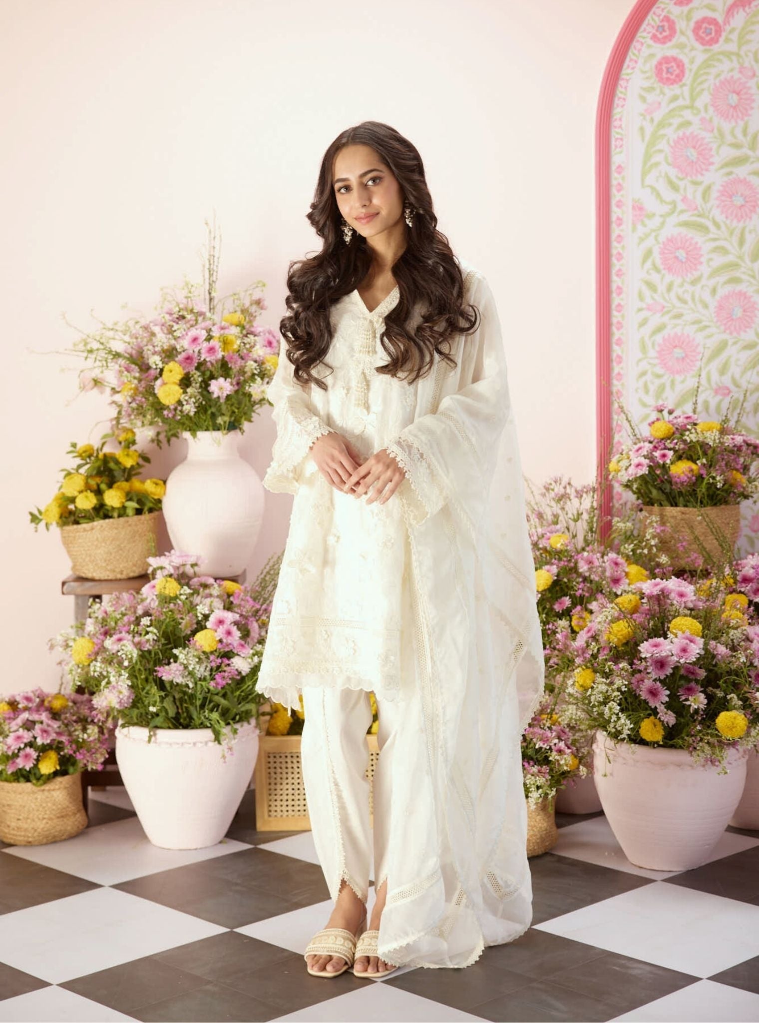 Mulmul Organza Seirah White Dupatta