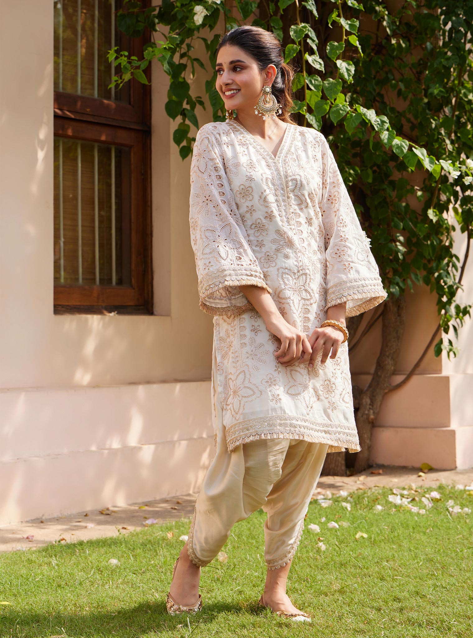 Mulmul Organza Ekani Off White Kurta