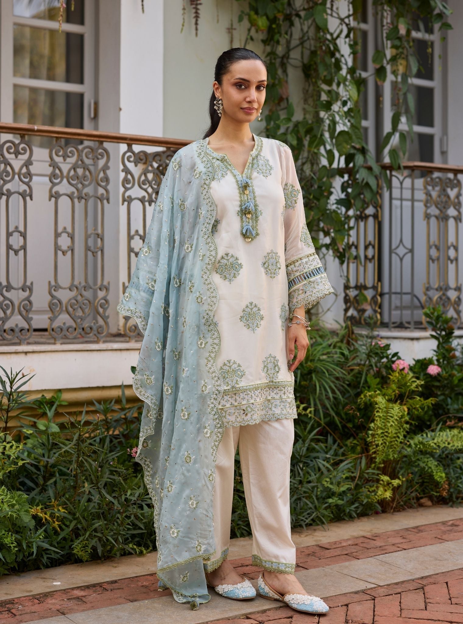 Suko Organza Off White Kurta Set