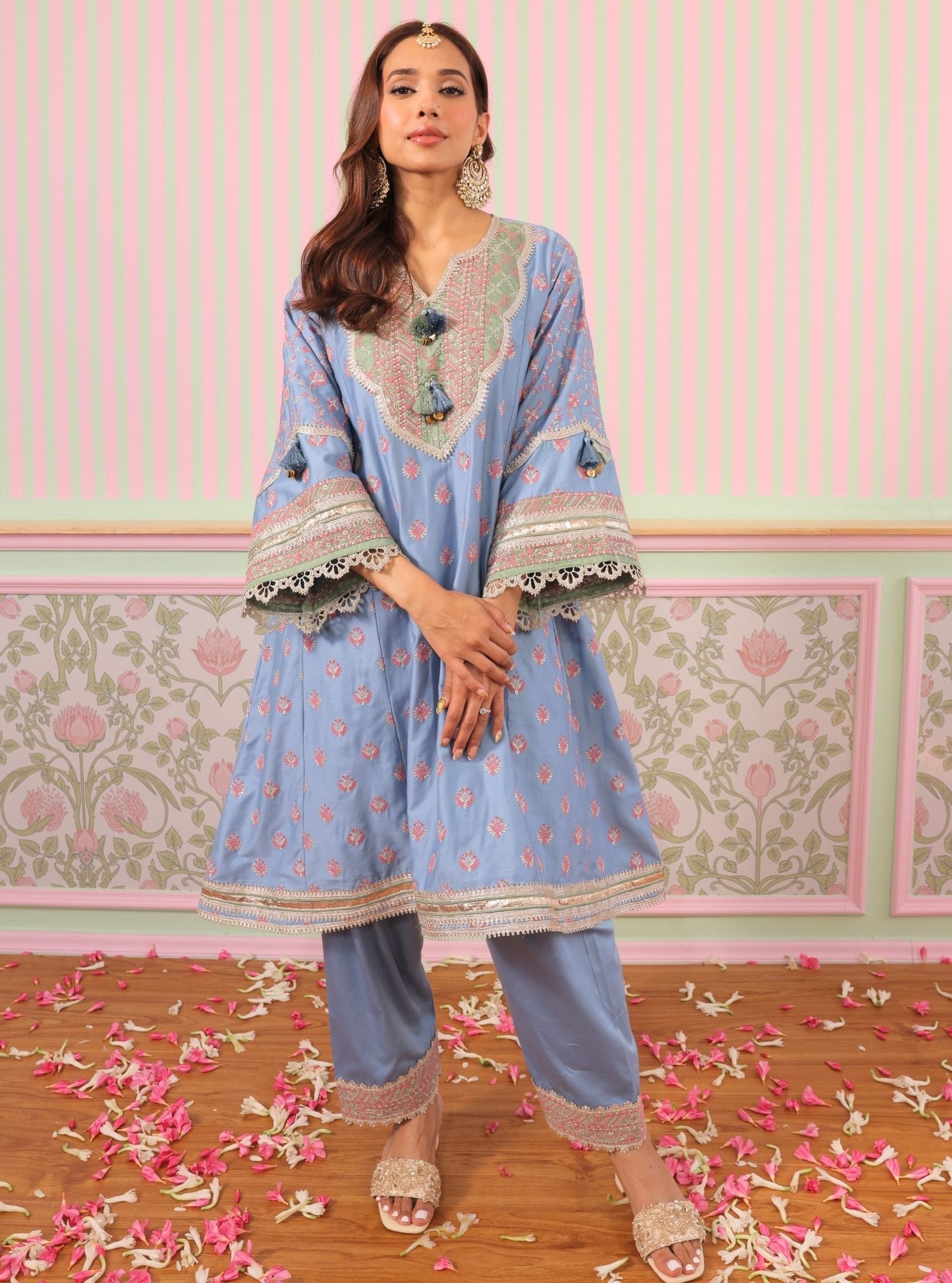 Mulmul Pima Satin Bandhan Denim Kurta With Mulmul Pima Satin Bandhan Denim Pant