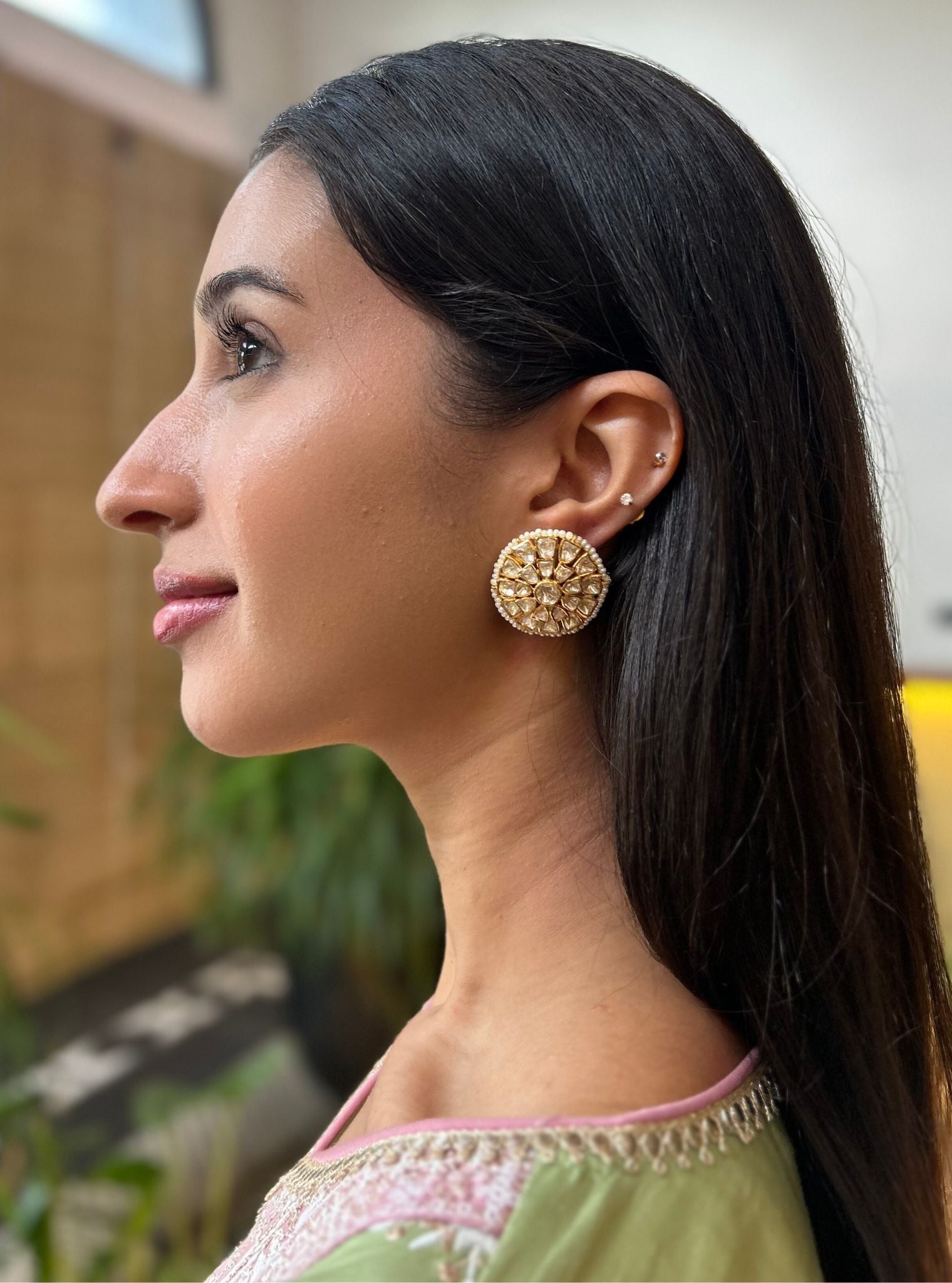 Araya Studs