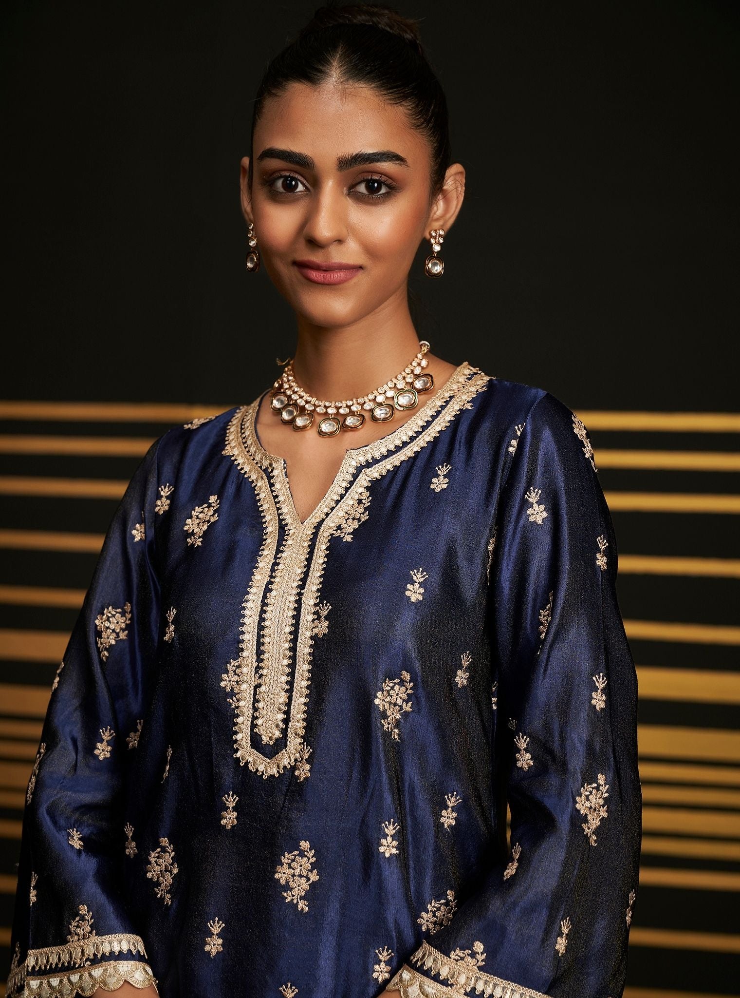 Vaari Tissue Linen Satin Navy Kurta
