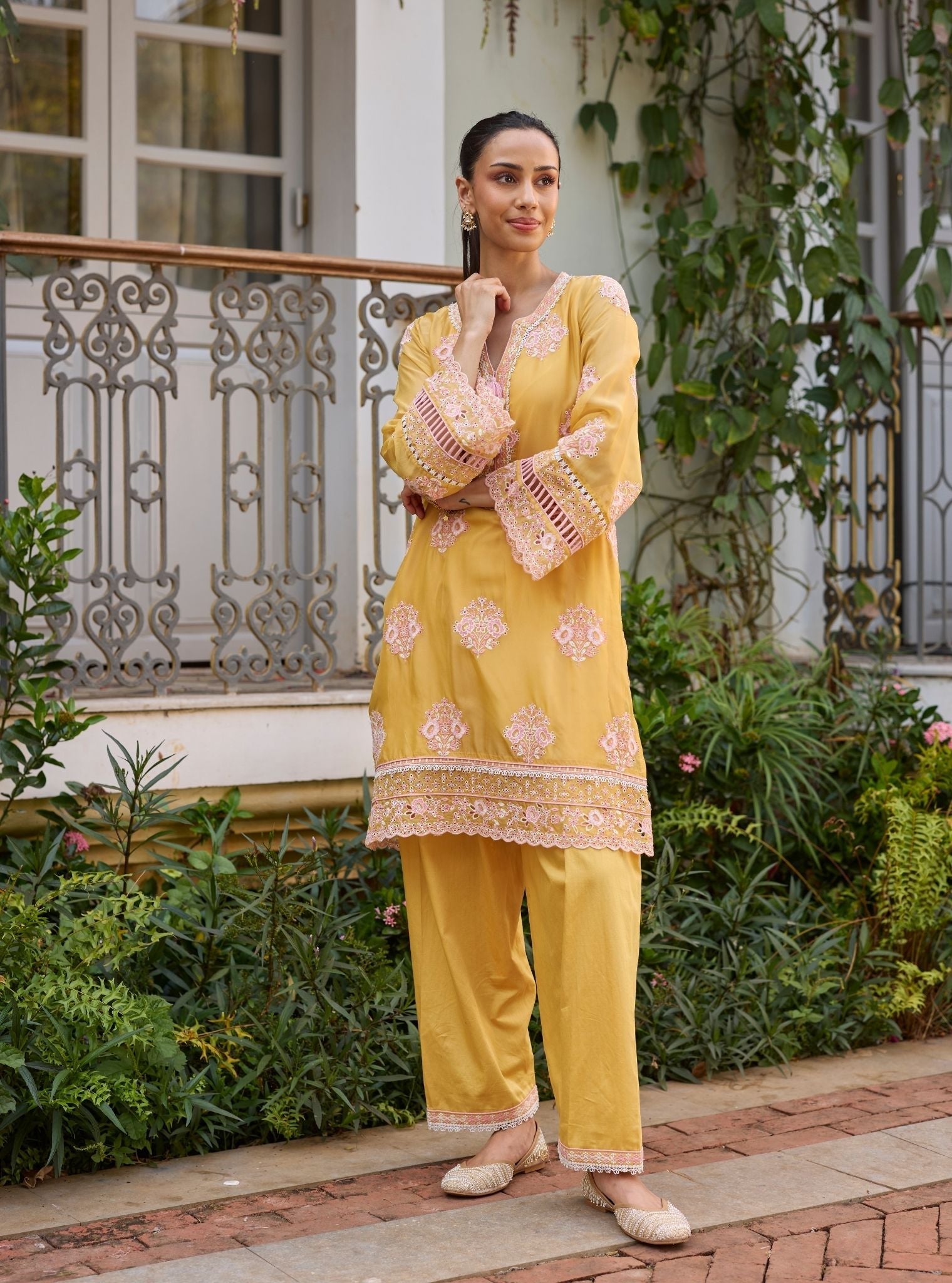 Suko Organza Yellow Kurta Set