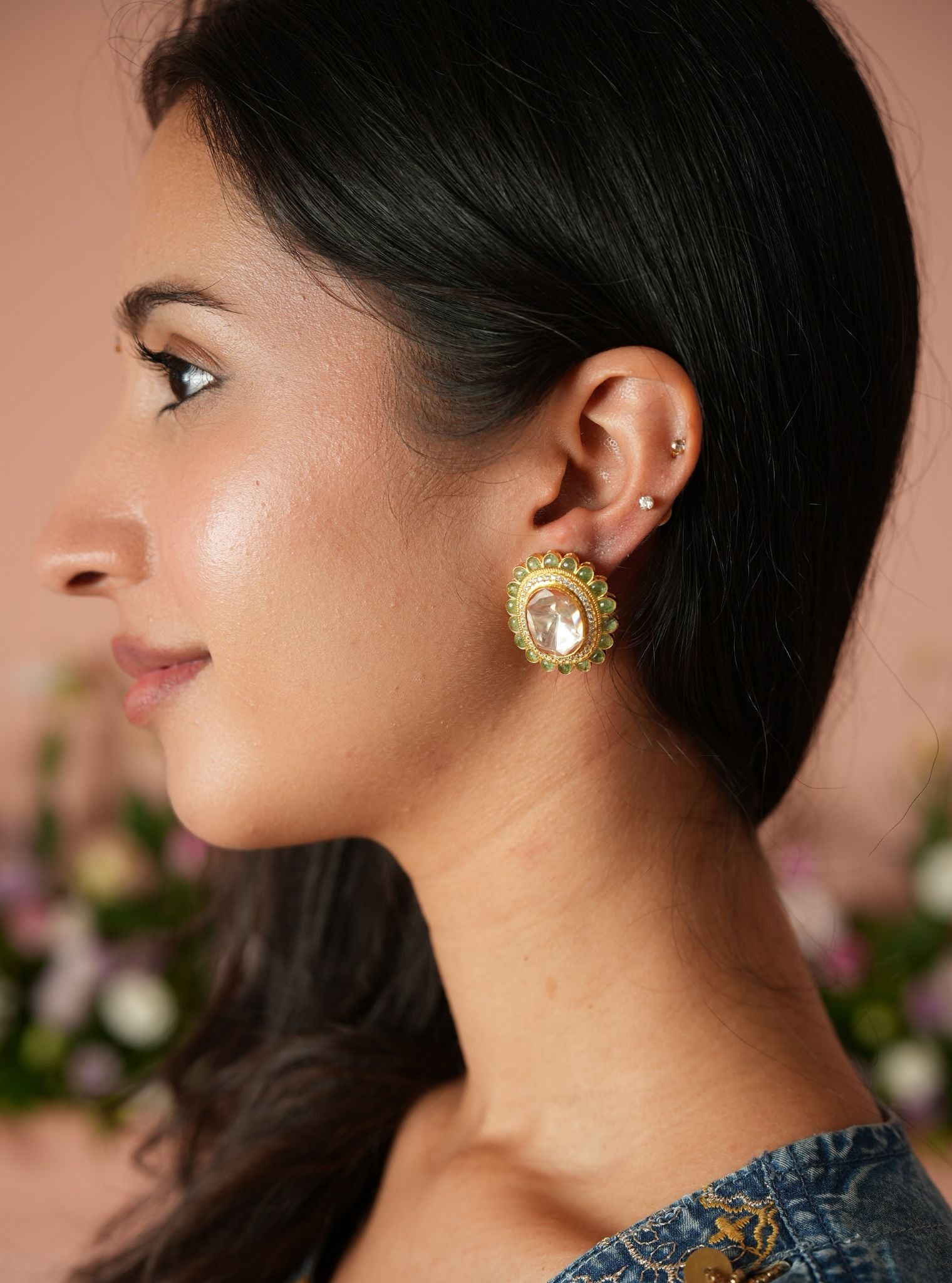 Sireen Studs