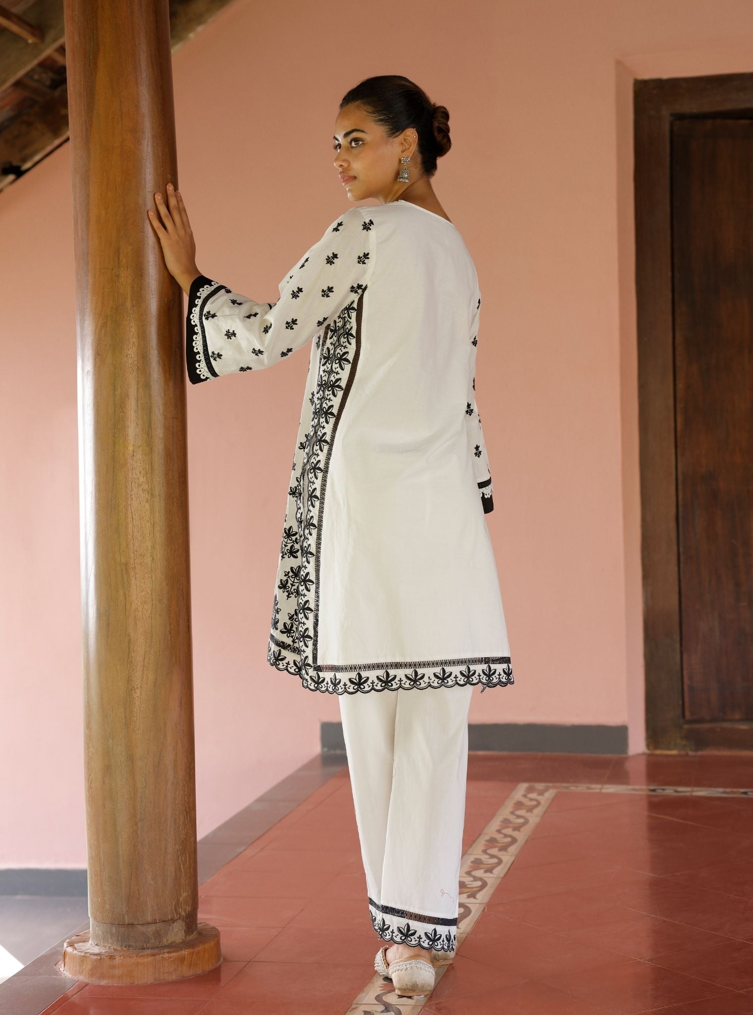 Mulmul Cotton Rith White Kurta With Mulmul Cotton Rith White Pant