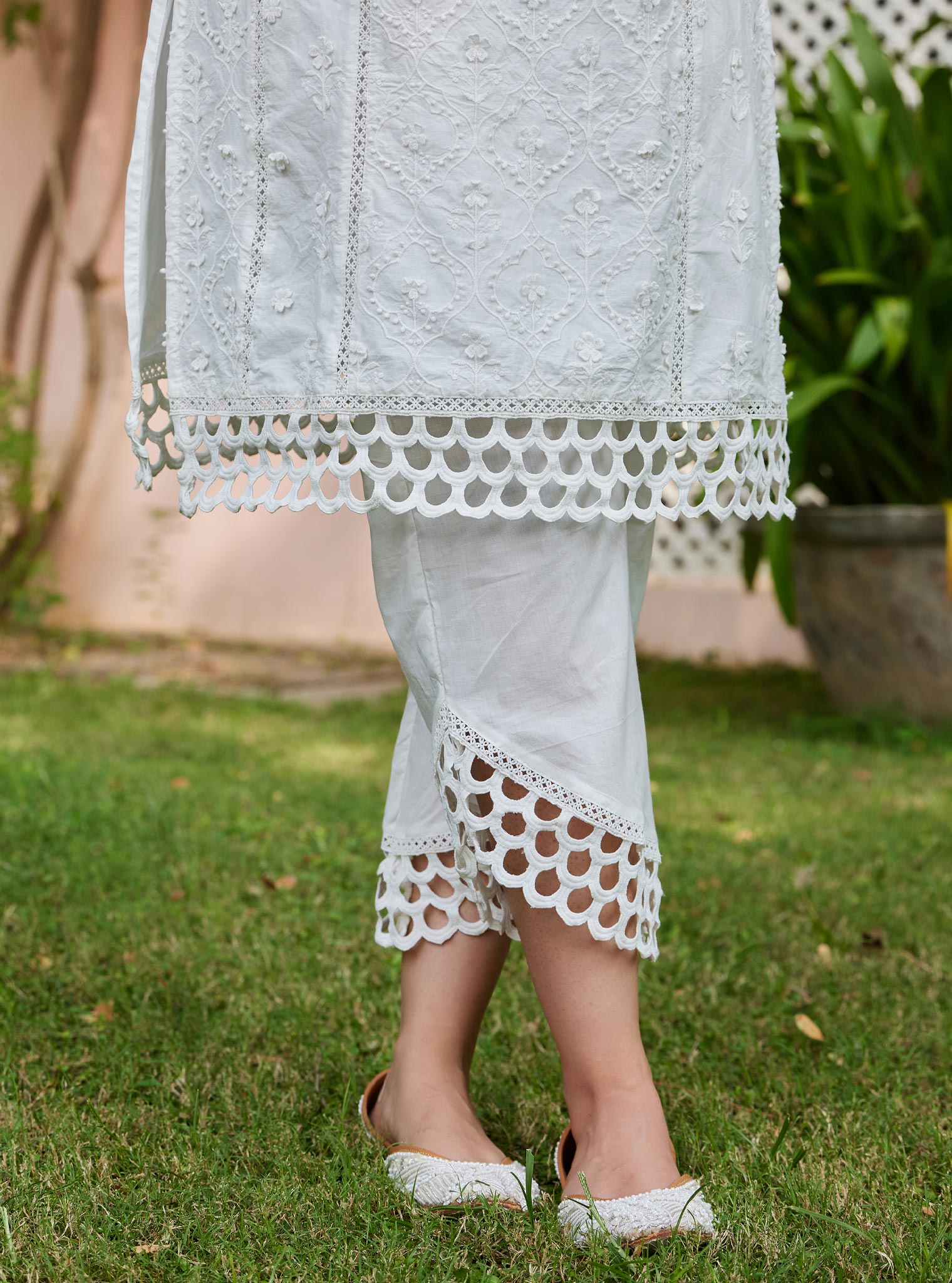 Mulmul Supima Cotton Naksh Off White Pant