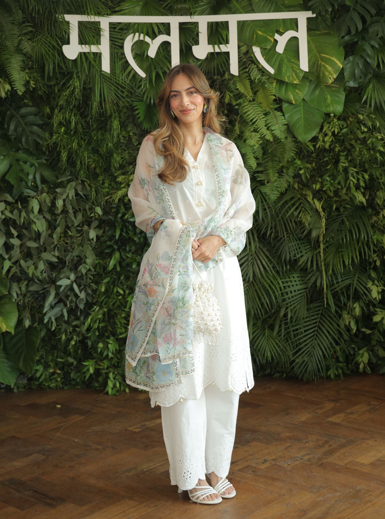 Mulmul Cotton Kora White Kurta With Mulmul Cotton Kora White Pant