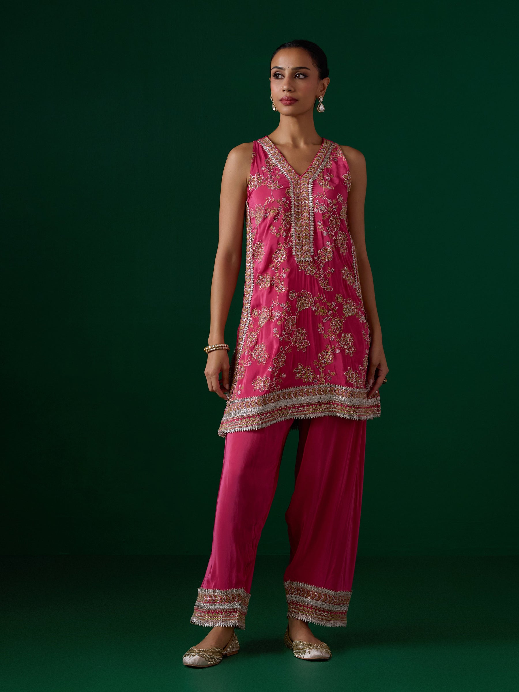 Jivara Crepe Fuschia Kurta Set