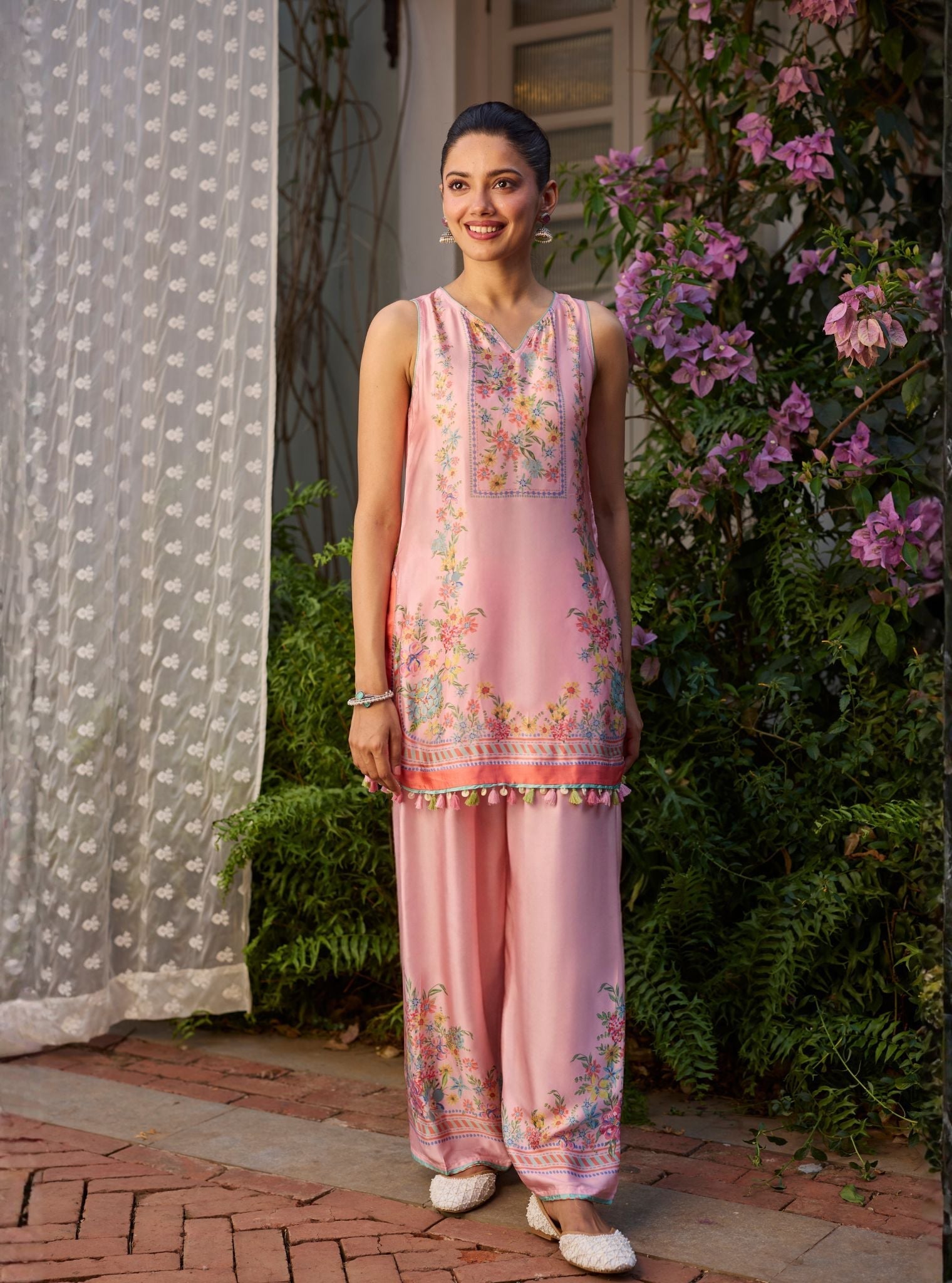 Zivae Cupro Satin Printed Pink Kurta Set