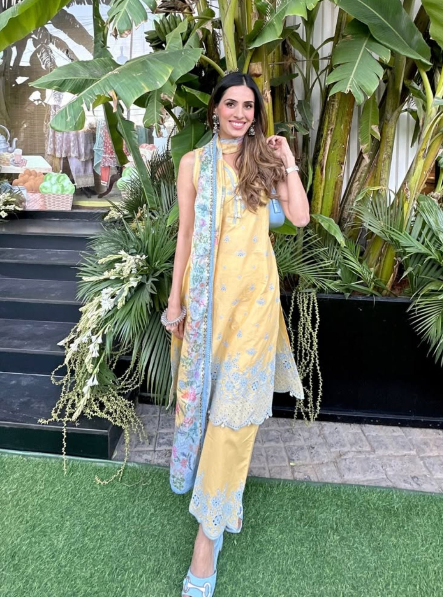 Mulmul Cotton Kora Yellow Kurta With Mulmul Cotton Kora Yellow Pant