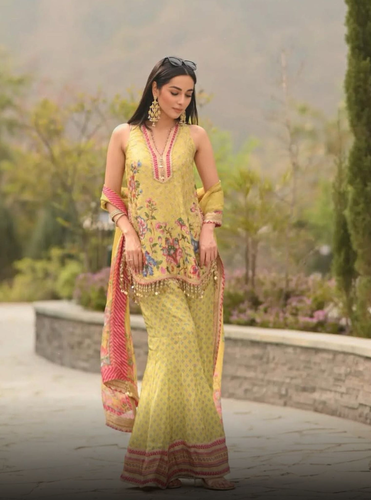 Chakori Linen Satin Lime Printed Kurta Set