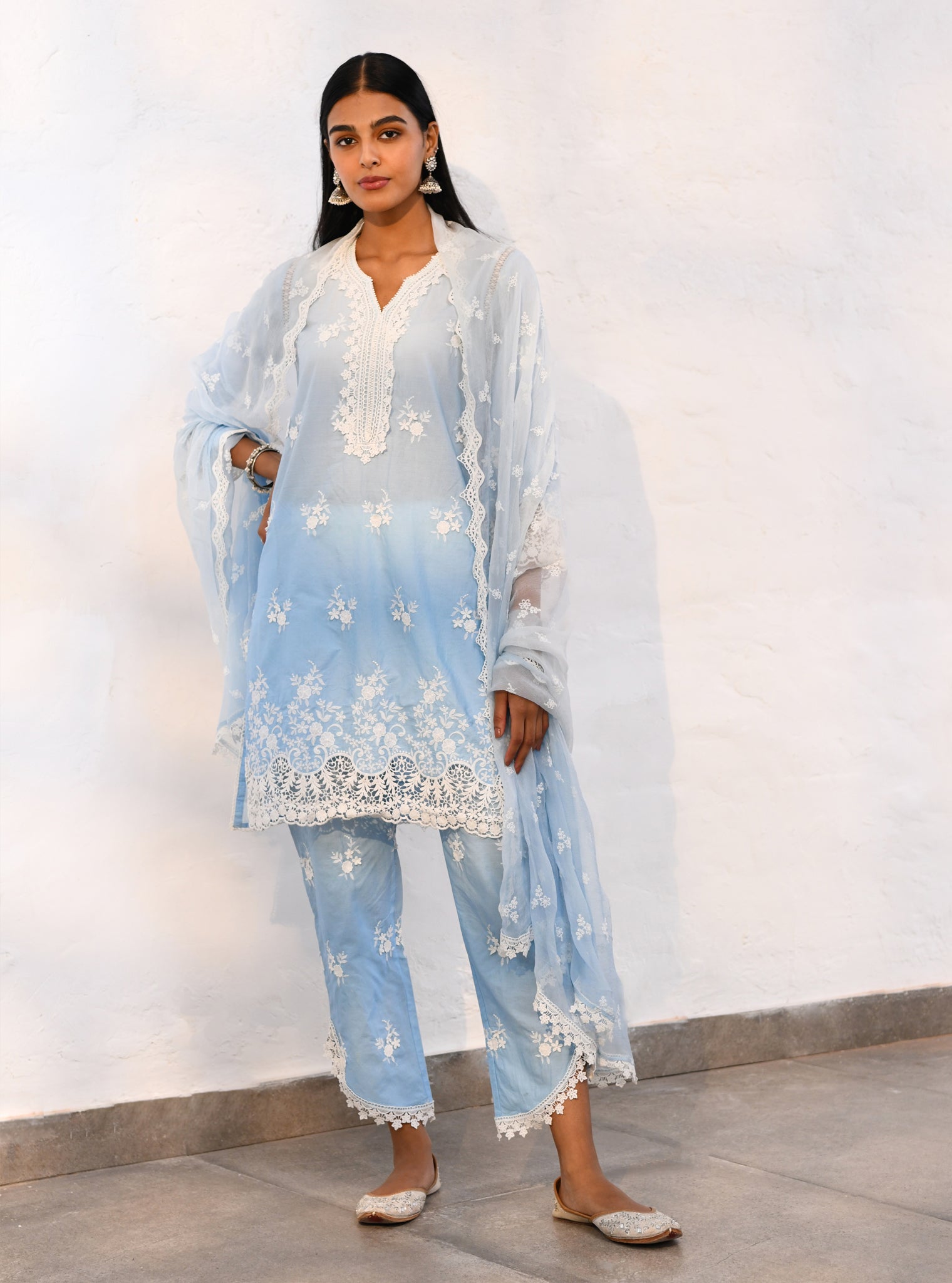Mulmul Cotton Chapoli Blue Kurta With Mulmul Cotton Chapoli Blue Pant