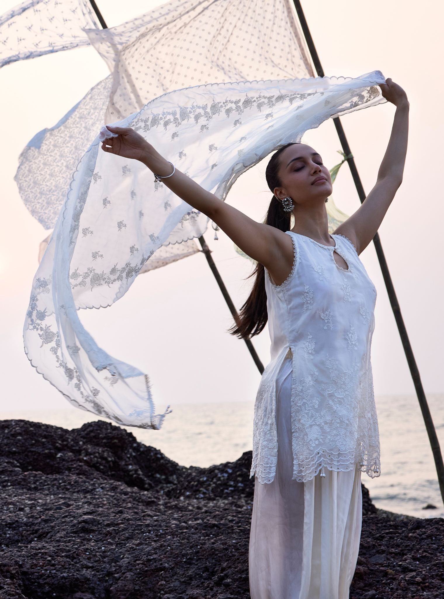 Nino Organza Off White Kurta Set